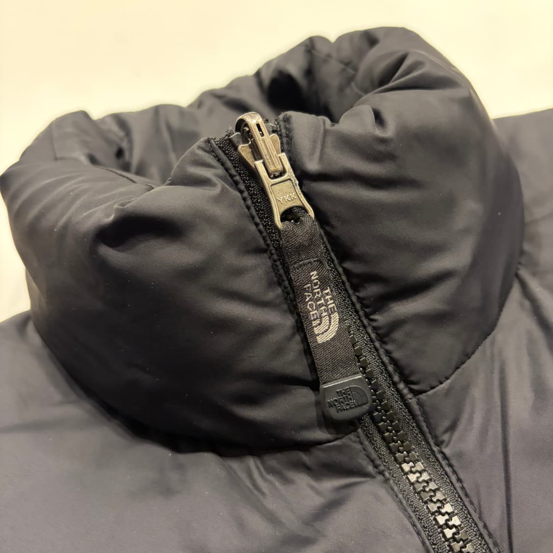 [85] 노스페이스 700 눕시 블랙 다운 패딩 C604 상품이미지4