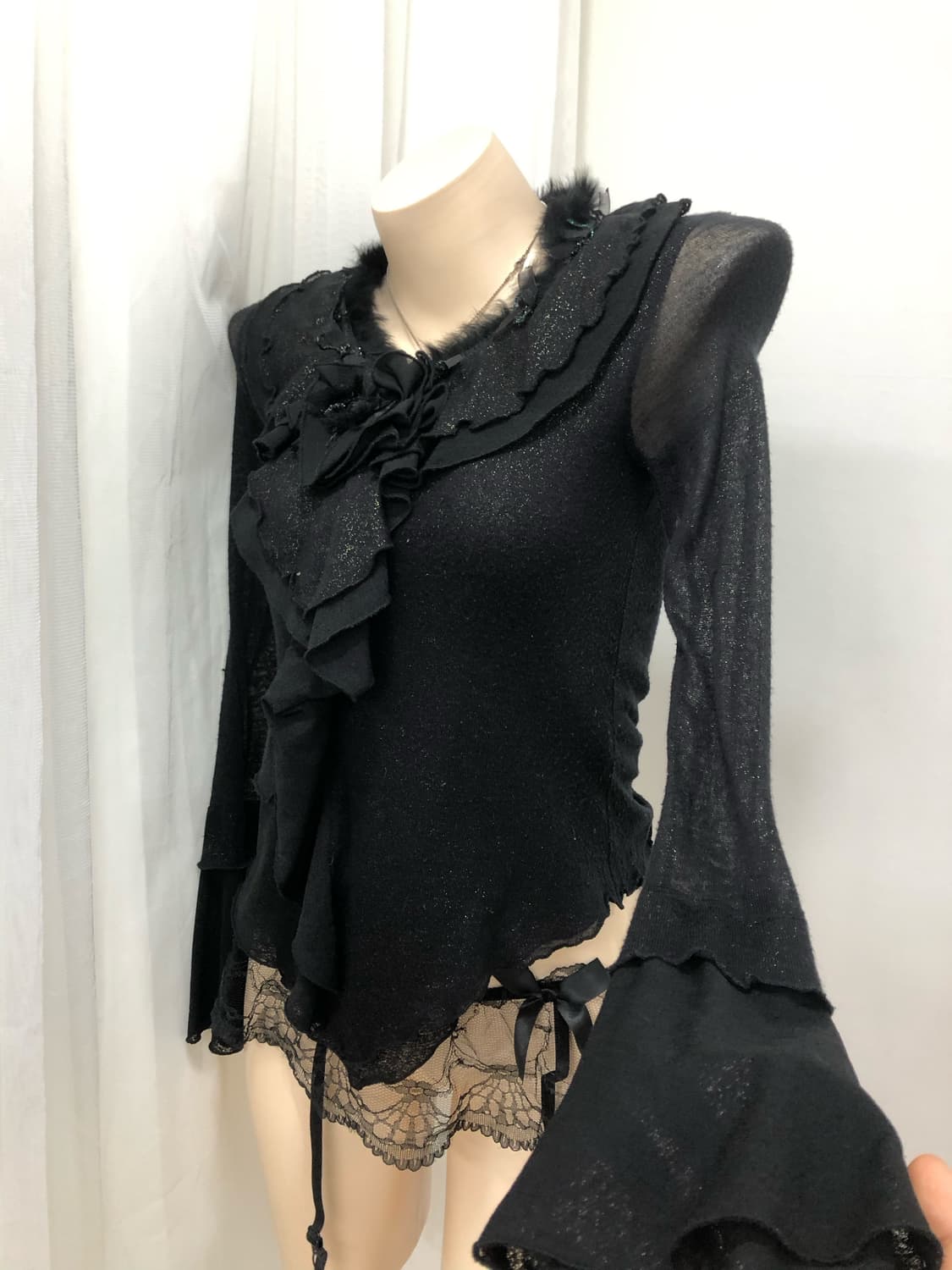 DOHO black fairy fur frill long sleeve 상품이미지4