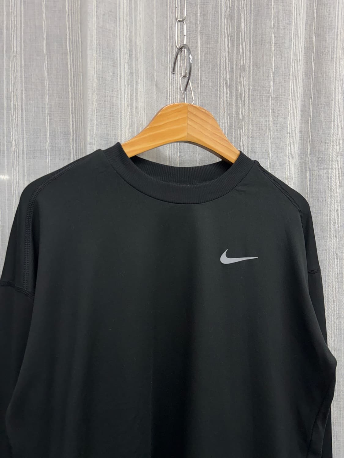 나이키 드라이핏 러닝 트레이닝탑 기능성 티셔츠 상품이미지2