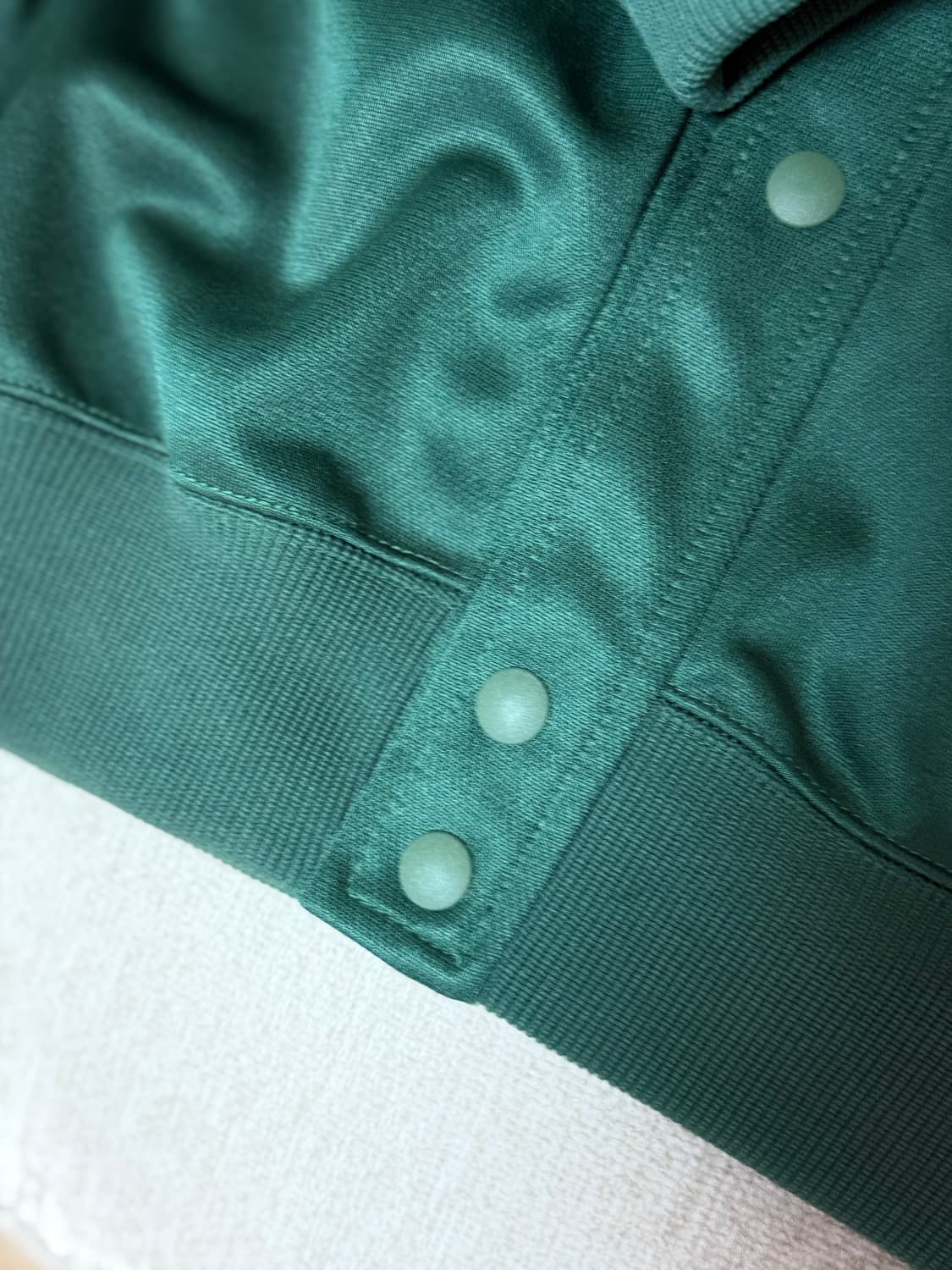 니들스 X 스튜디오스 폴리스무스 트랙 스냅 자켓 (실착 3회) 상품이미지7