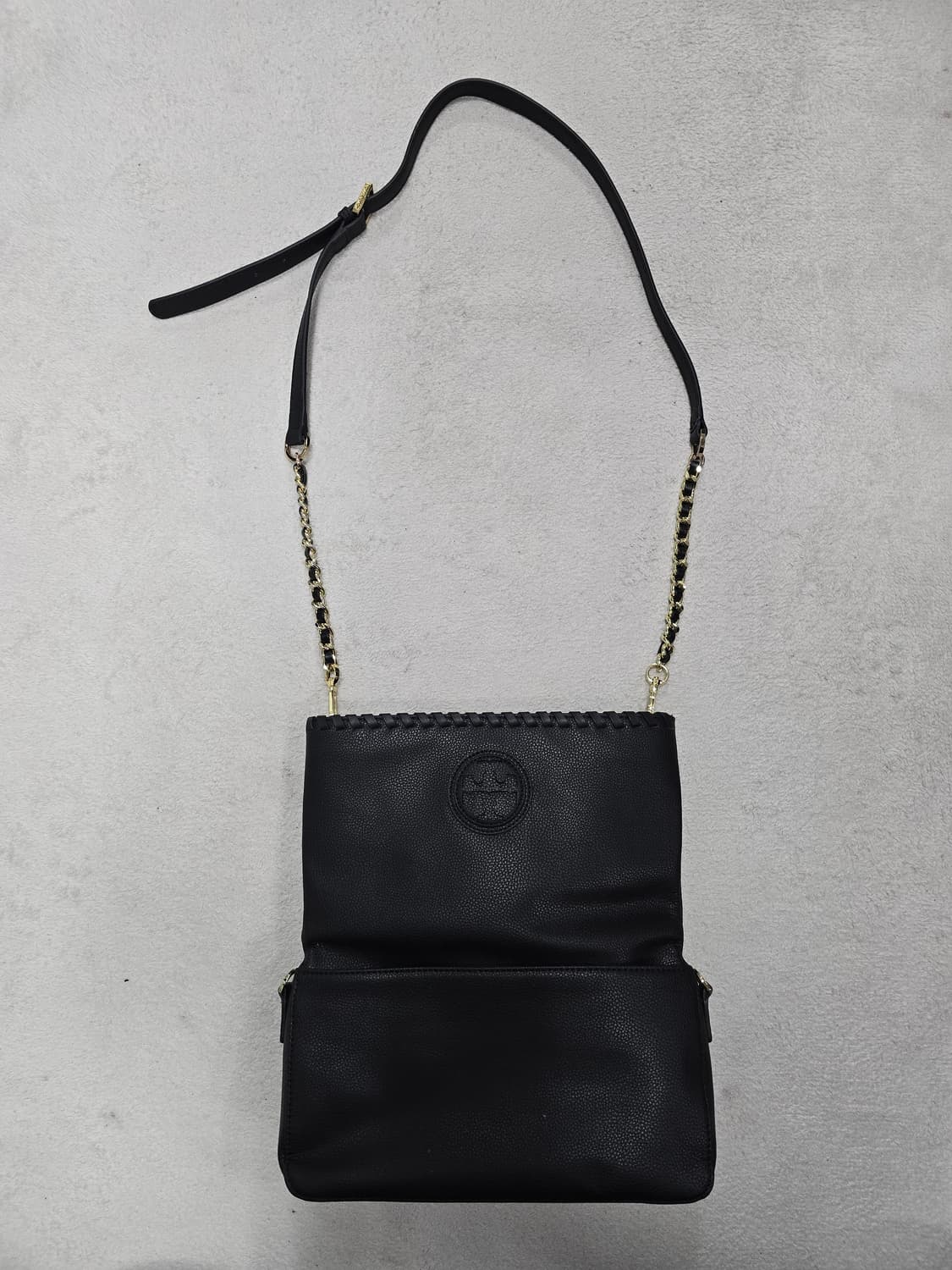 토리버치 마리온 블랙 레더 체인 크로스백 상품이미지5