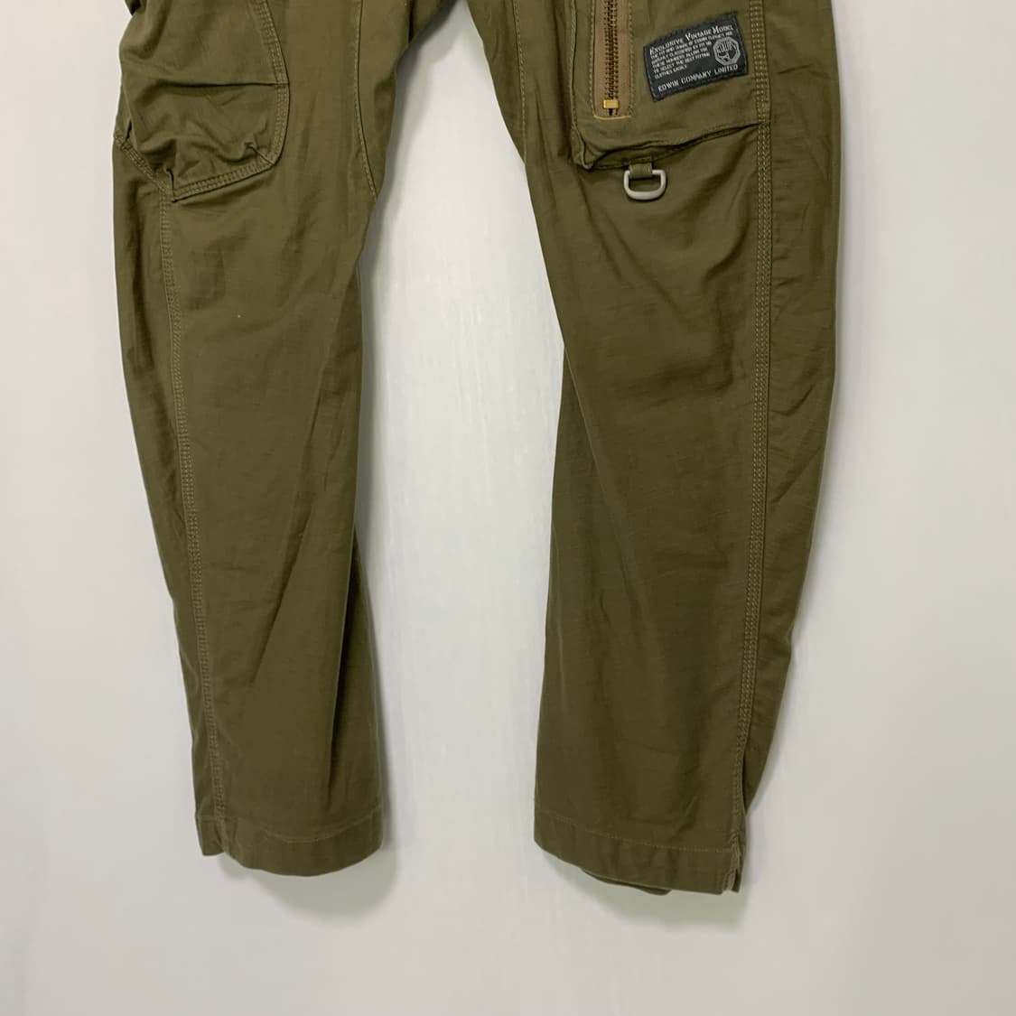 에드윈 백 벨트 포인트 지퍼 포켓 카고팬츠 31인치 00s 남녀공용 바지 상품이미지3