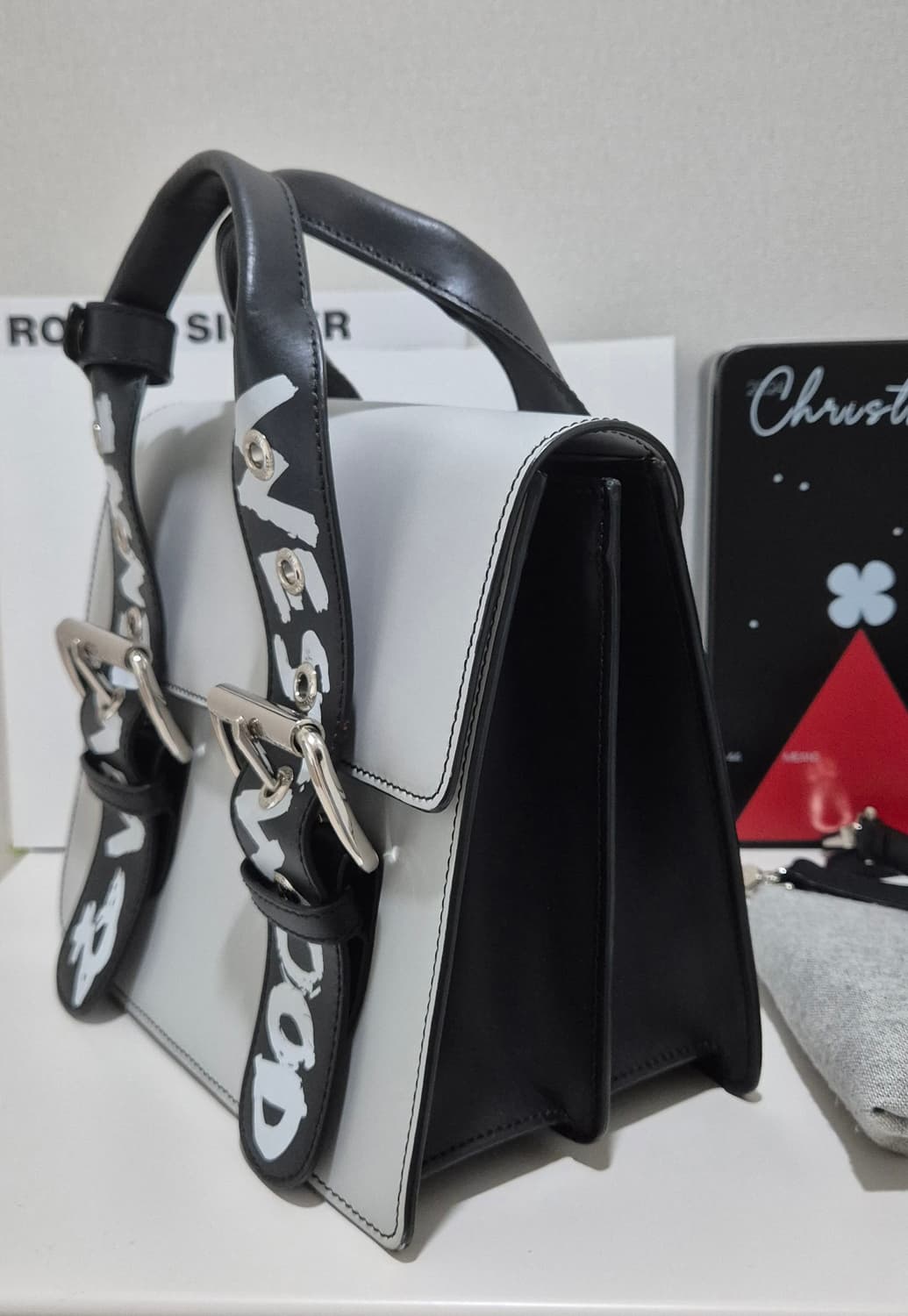 비비안웨스트우드 알렉스 미디움 백 (스트랩, 더스트백 포함) 상품이미지4