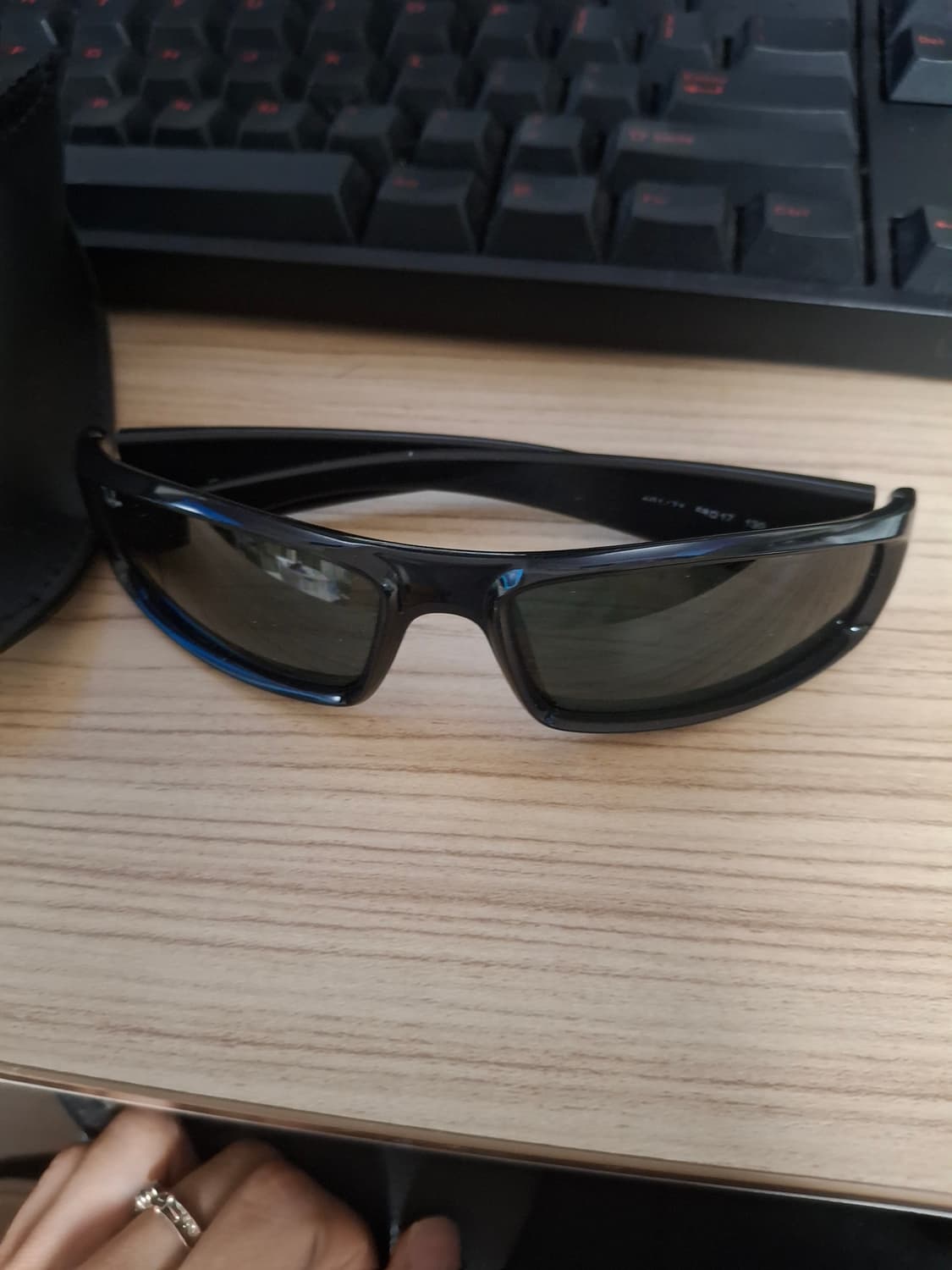 레이벤  선글라스 판매합니다 상품이미지2