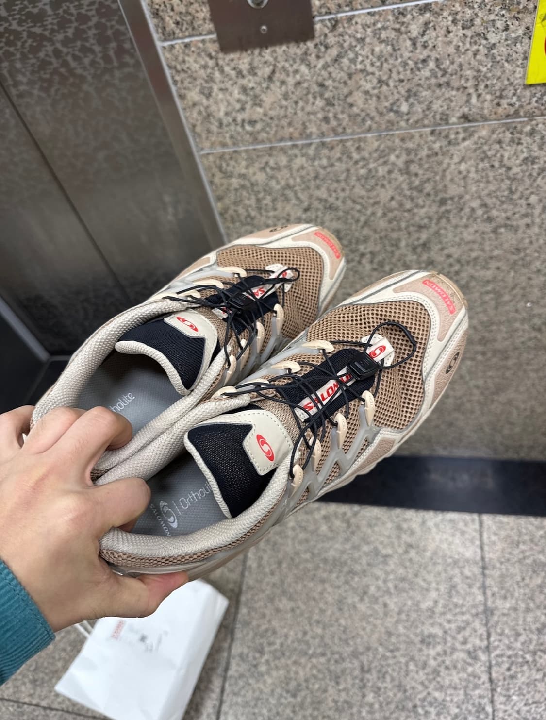 살로몬 ACS OG 내추럴 시멘트 운동화 상품이미지2