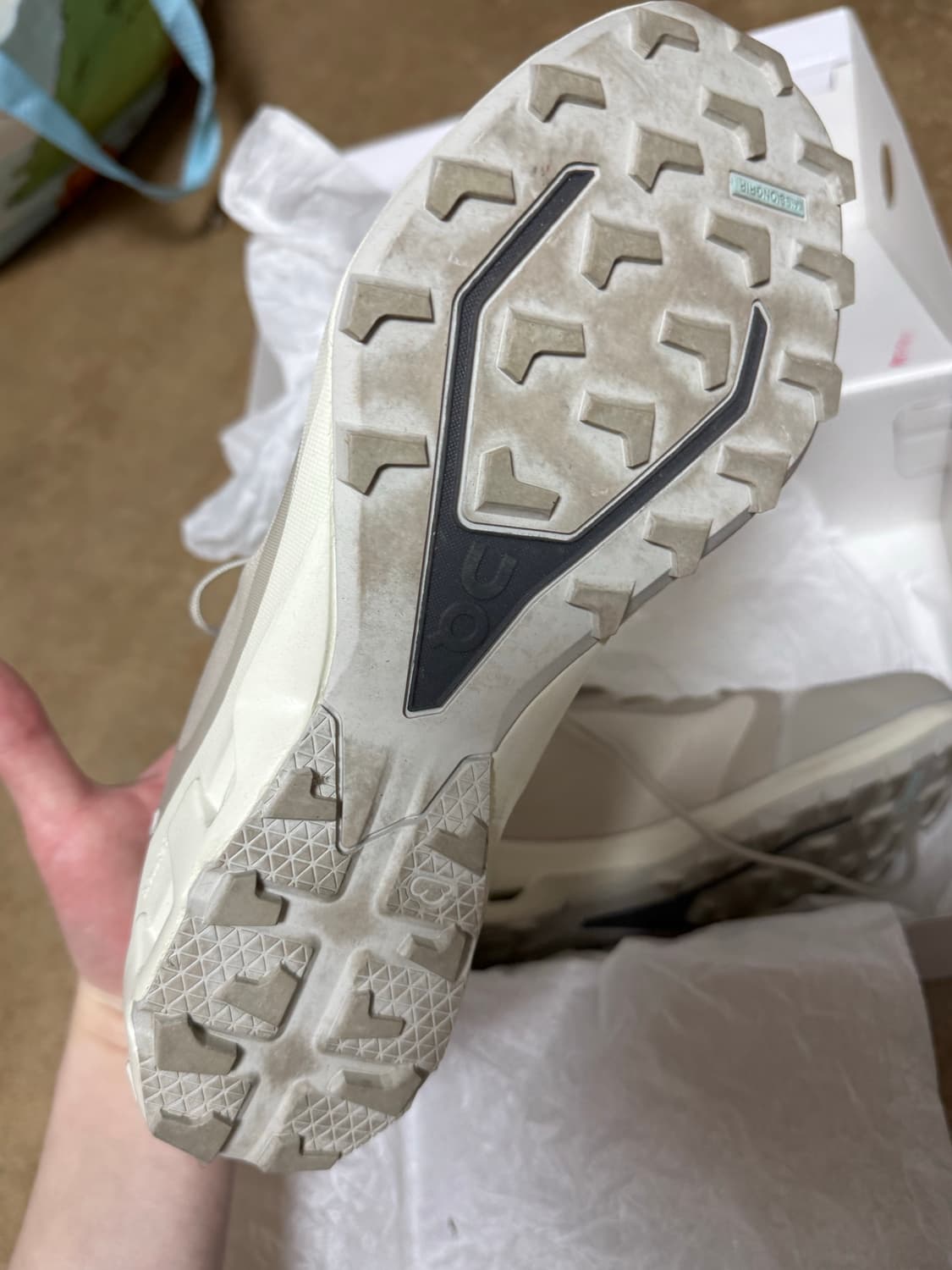 포스트 아카이브 팩션 x on 상품이미지9