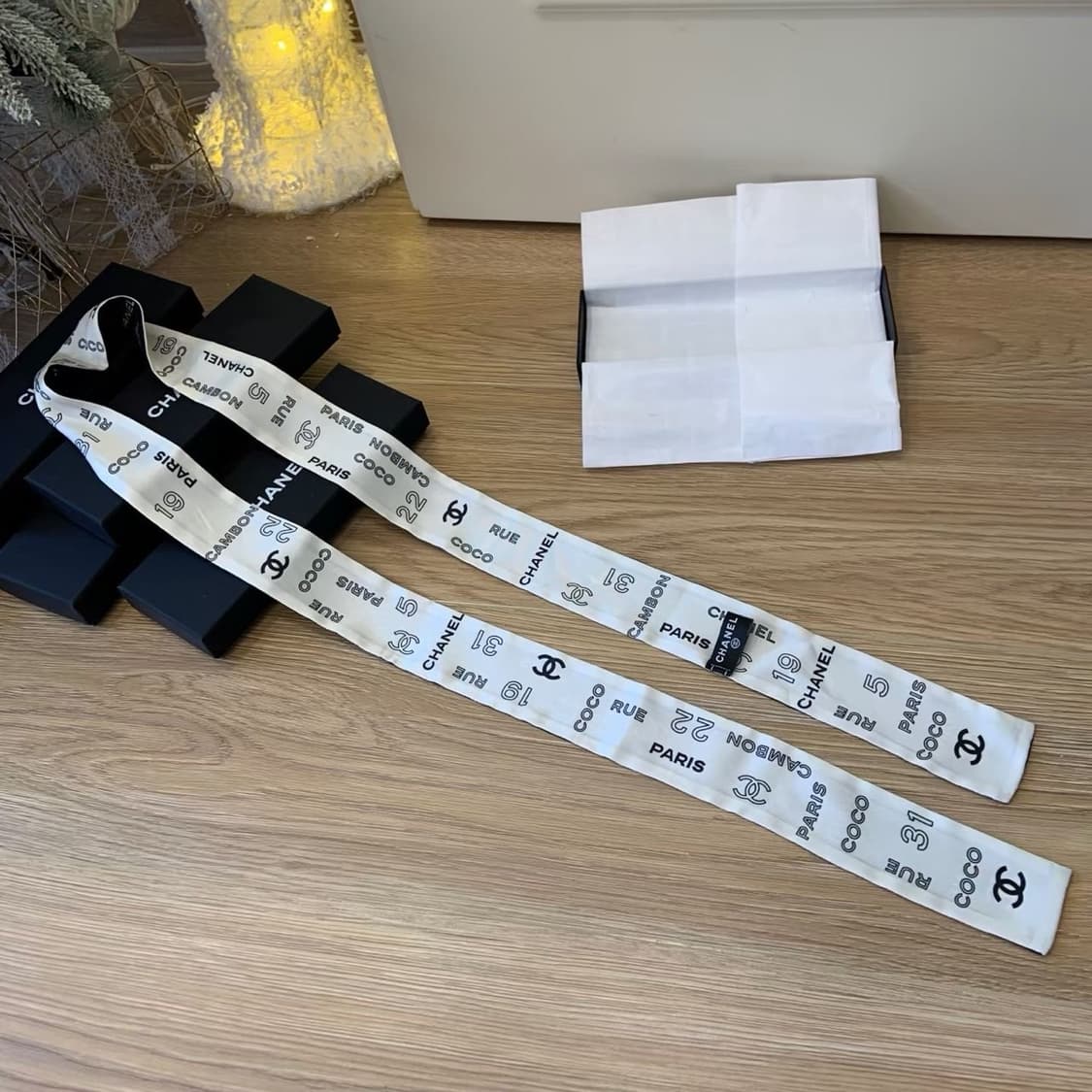 샤넬뷰티 블랙&화이트 트윌리 선물세트 스카프,쁘띠 상품이미지3