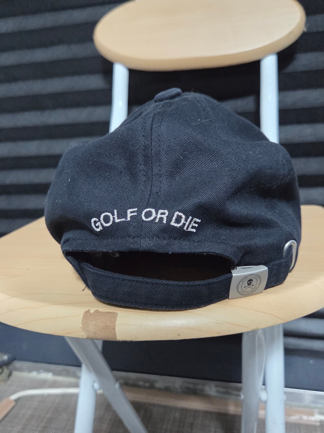 [마크앤로나] 스컬 자수 골프 볼캡 판매합니다. 상품이미지4