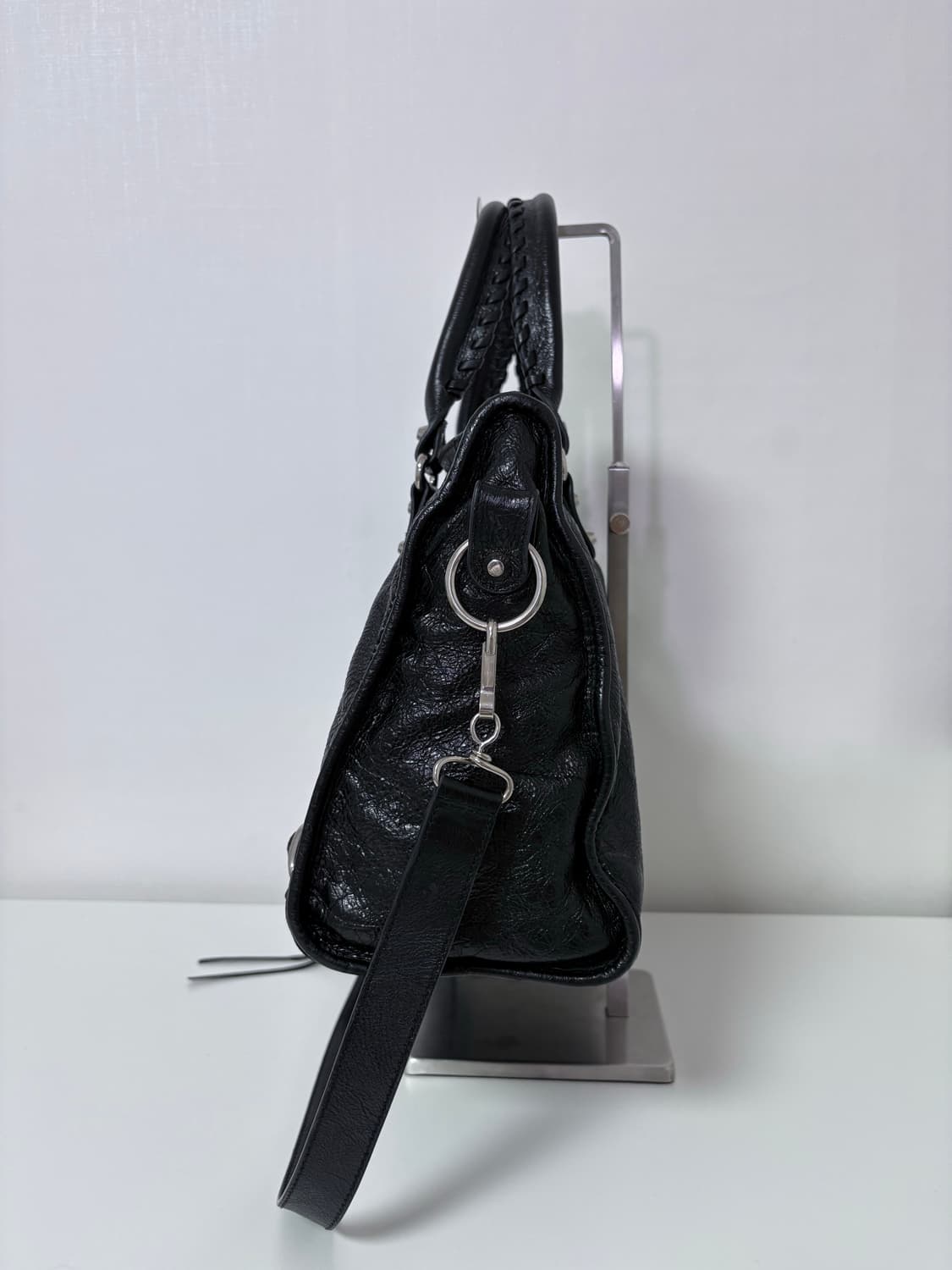 발렌시아가 르시티 미디엄 블랙 상품이미지3