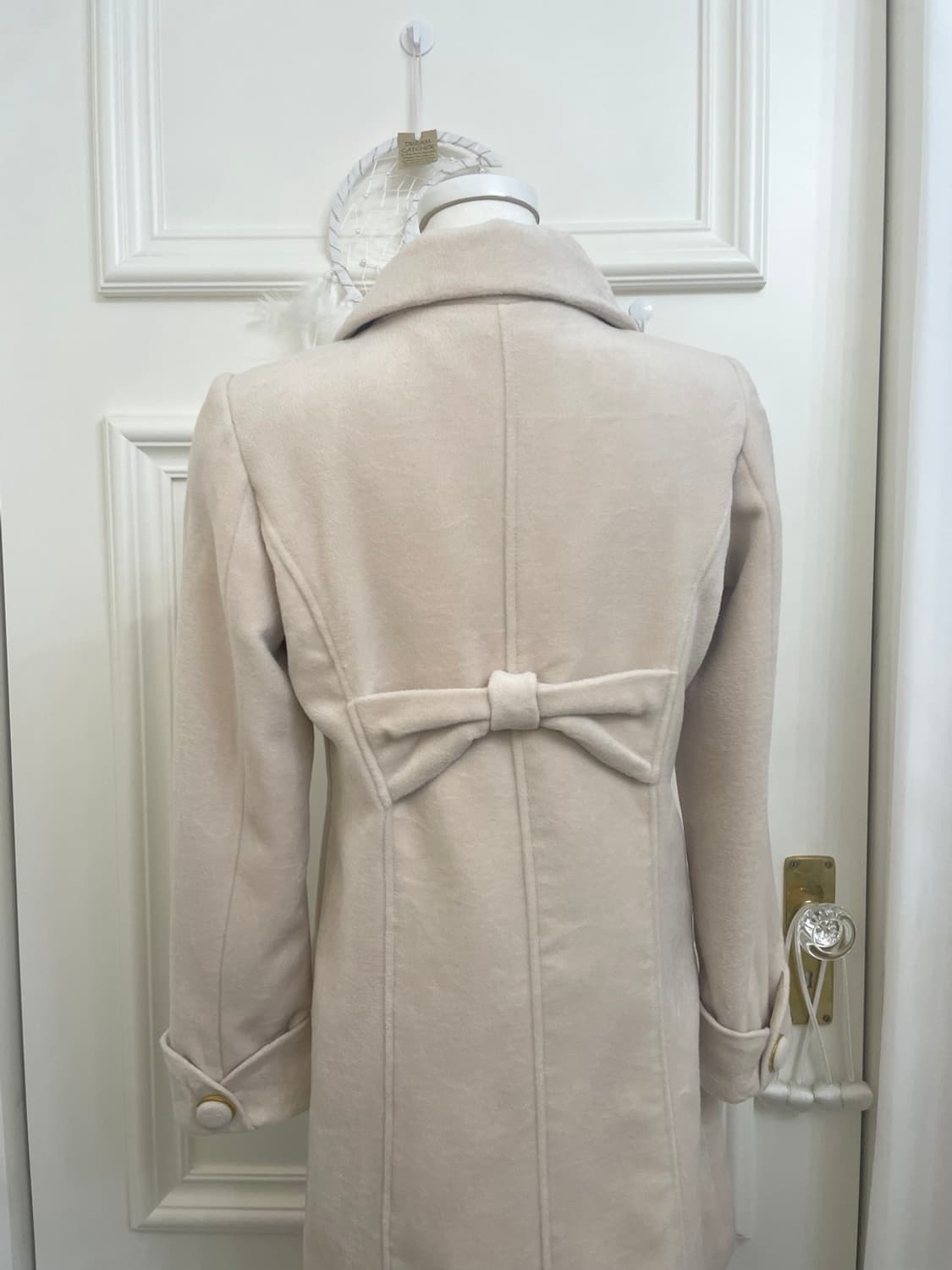 pink cream lovely wave back bow coat 상품이미지4