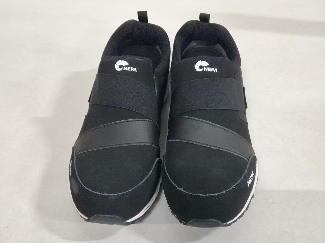 네파 L-51 안전화(270)재질: 외피는 소가죽/누벅, 중창은 파일론  상품이미지1