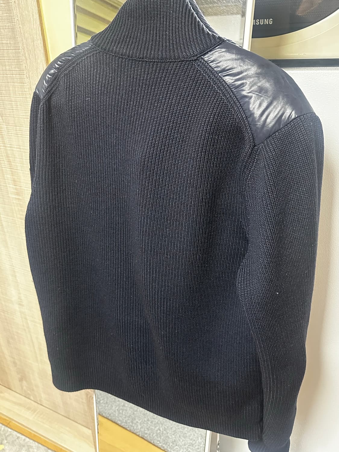 몽클레어 니트 패딩 트리콧 다크네이비 L 상태 8/10 상품이미지2