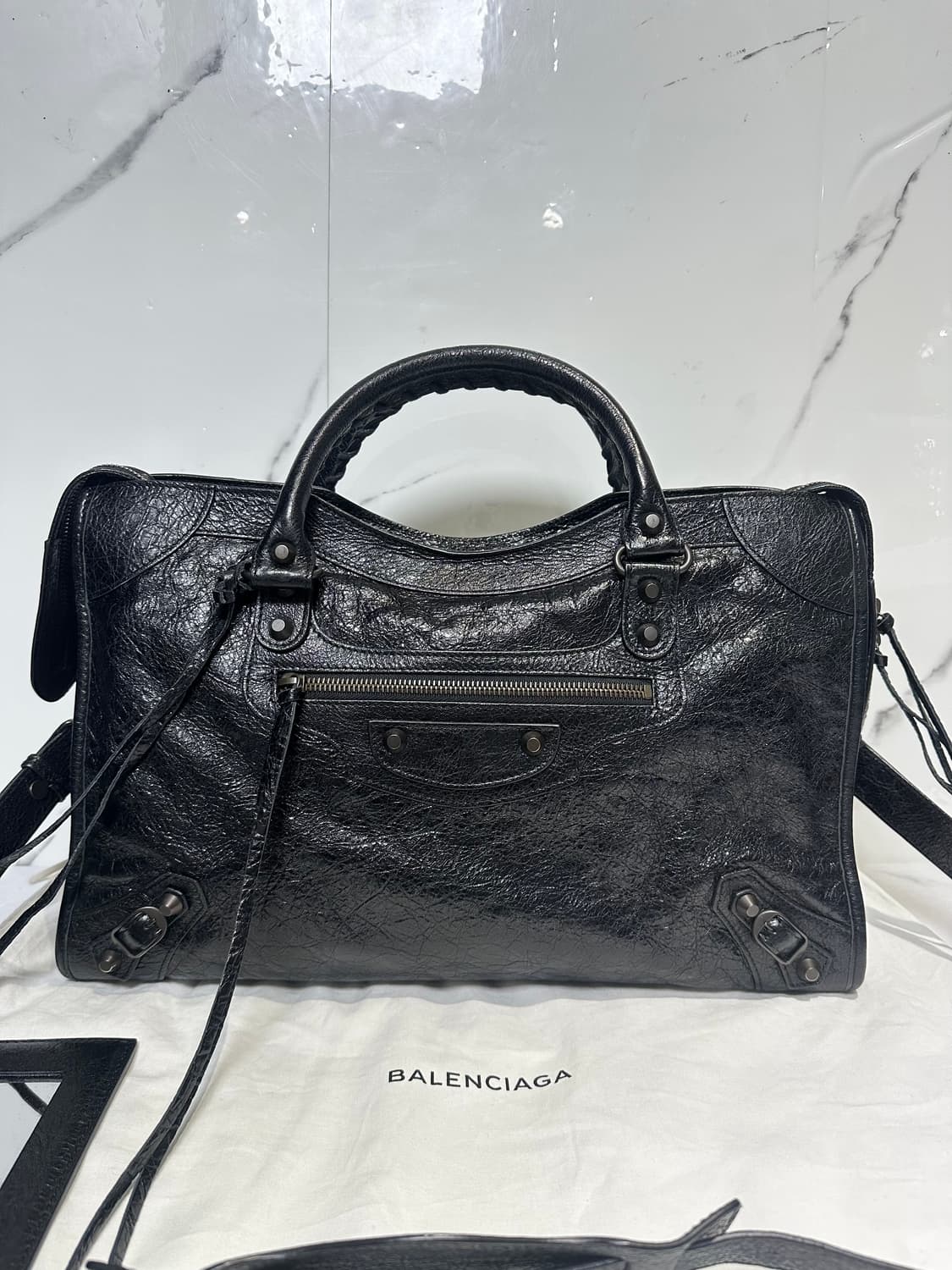 [SA급 정품] 발렌시아가 시티 모터백 미디움 블랙 상품이미지3