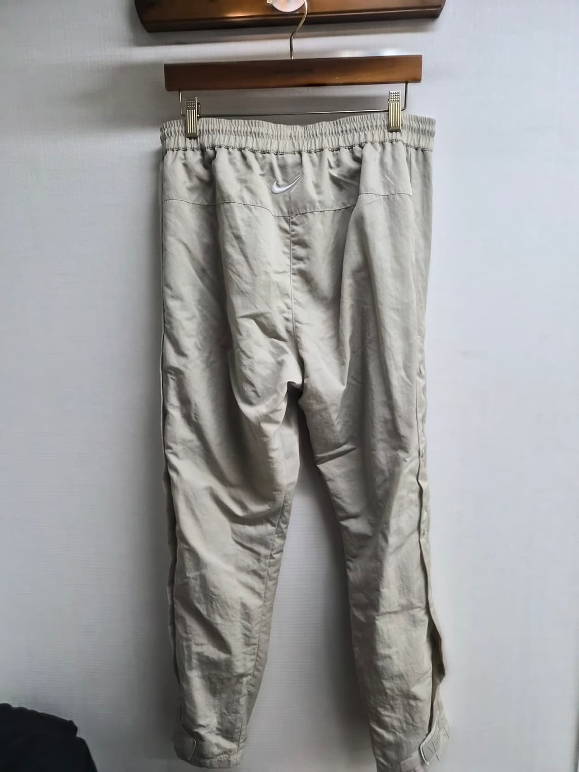 L) 나이키 x 피어오브갓 NBA 웜업 트레이닝 팬츠 팝니다 상품이미지2