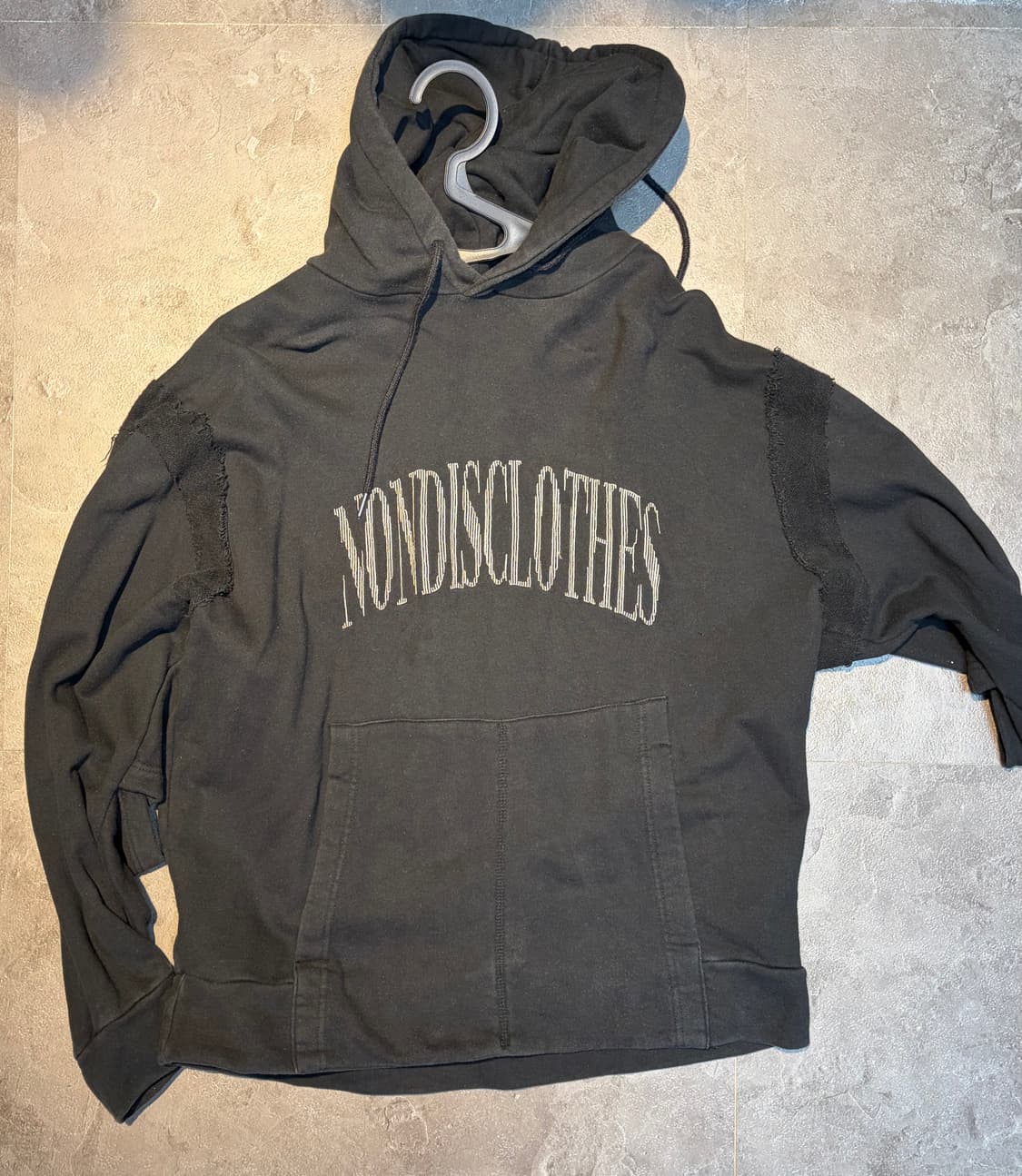 논디스클로즈 후드티 상품이미지1