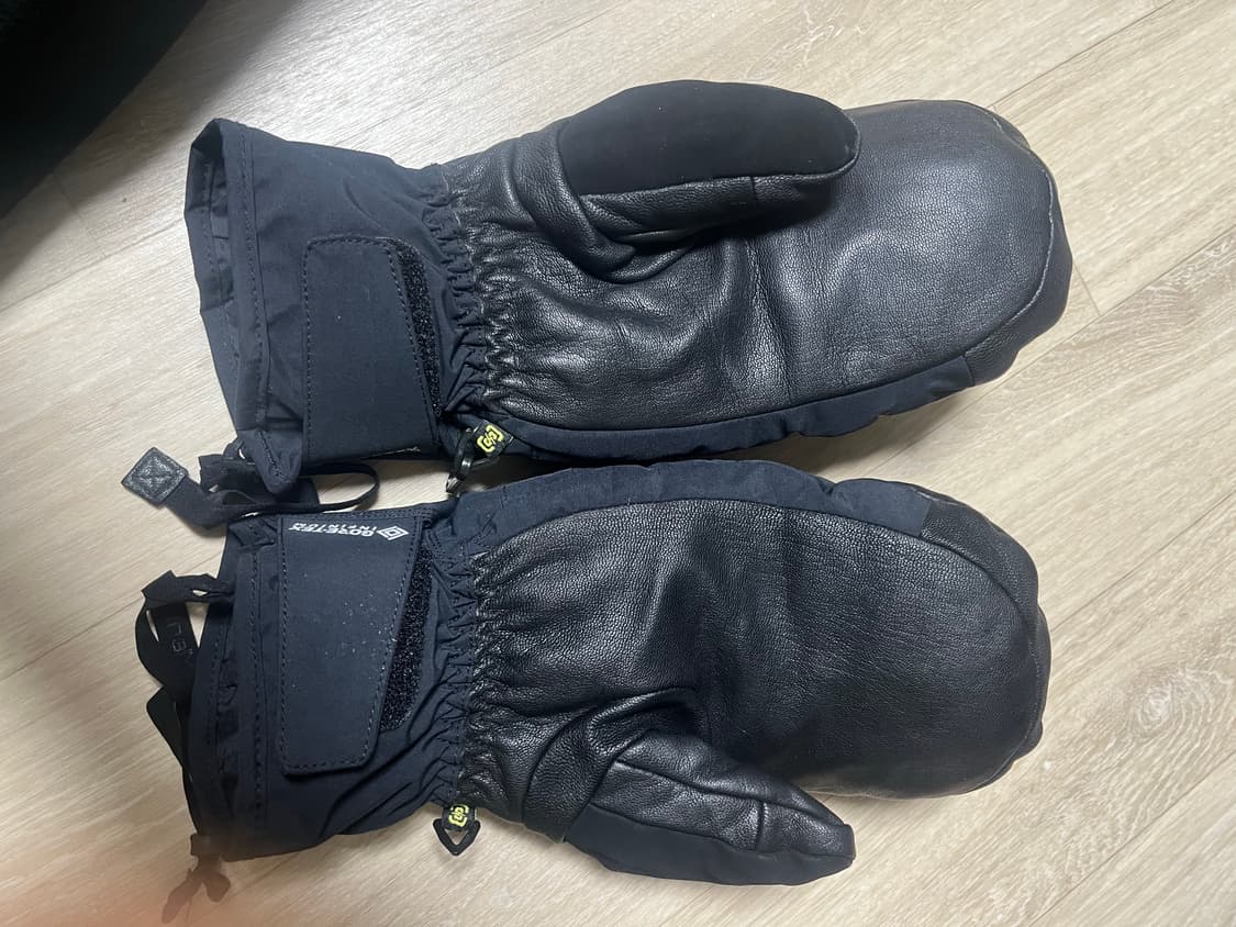 버튼ak 장갑 상품이미지2