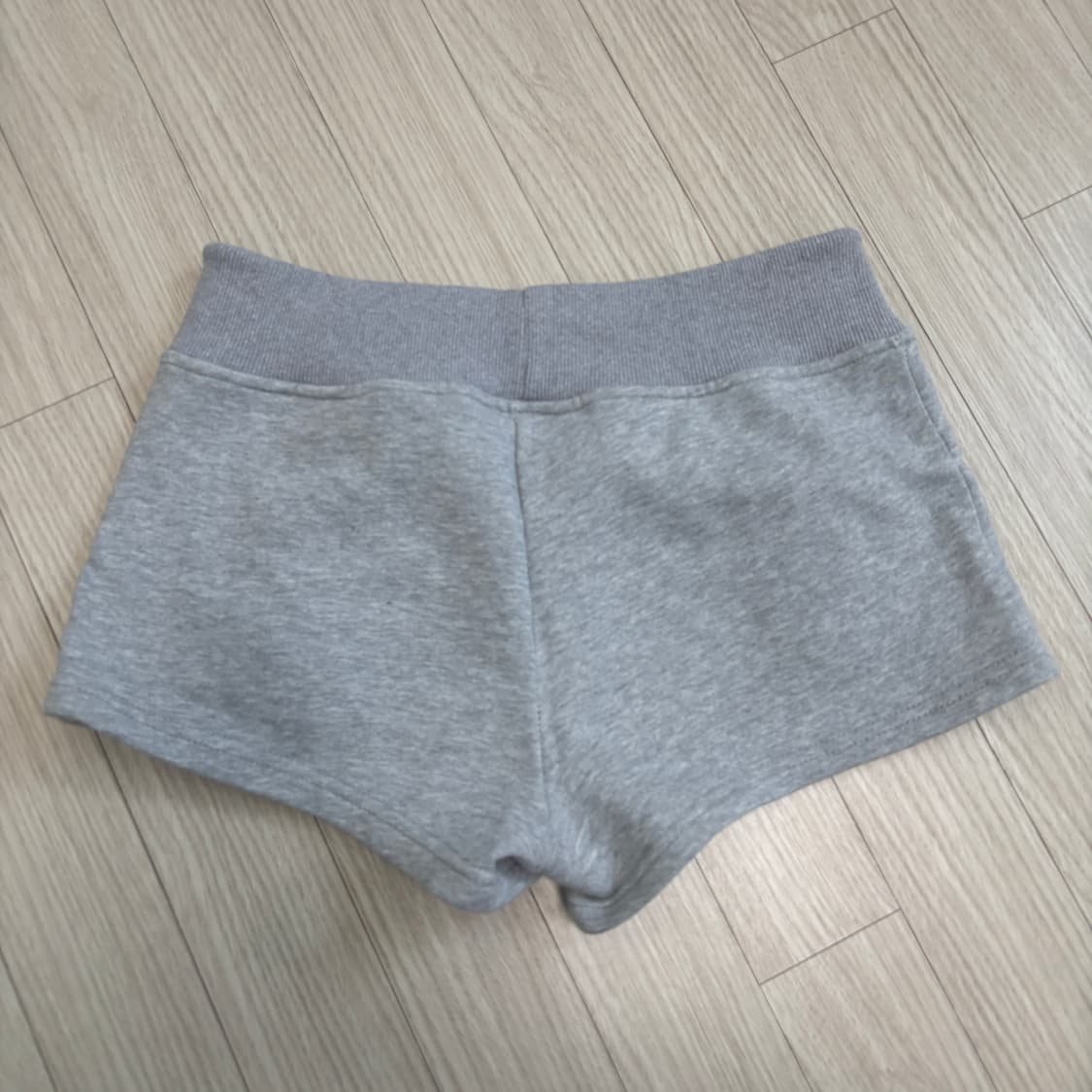 코튼캔디스토어 나띠 착용 트레이닝 숏팬츠 라이트 그레이 S 상품이미지5