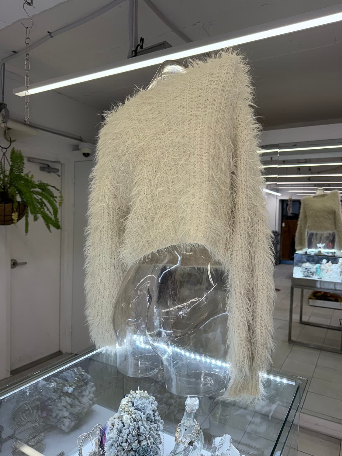 fluffy crop top 상품이미지3