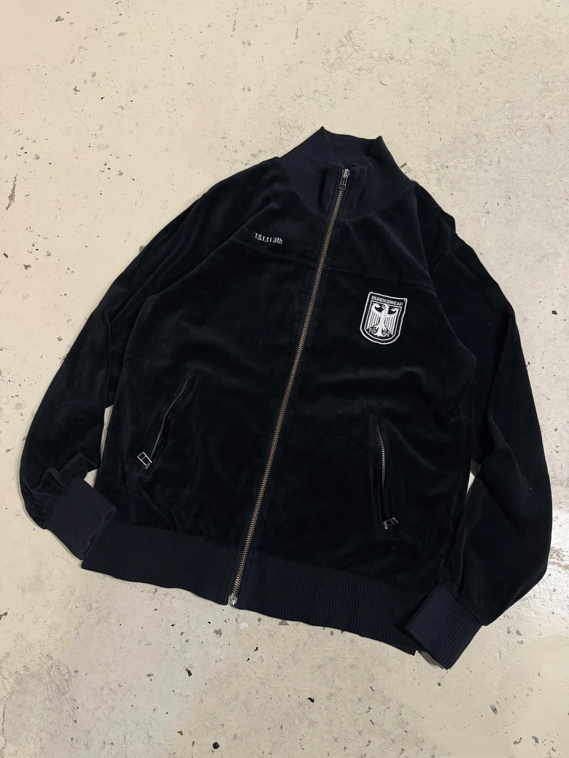 patch point velvet high-neck zip-up 상품이미지5