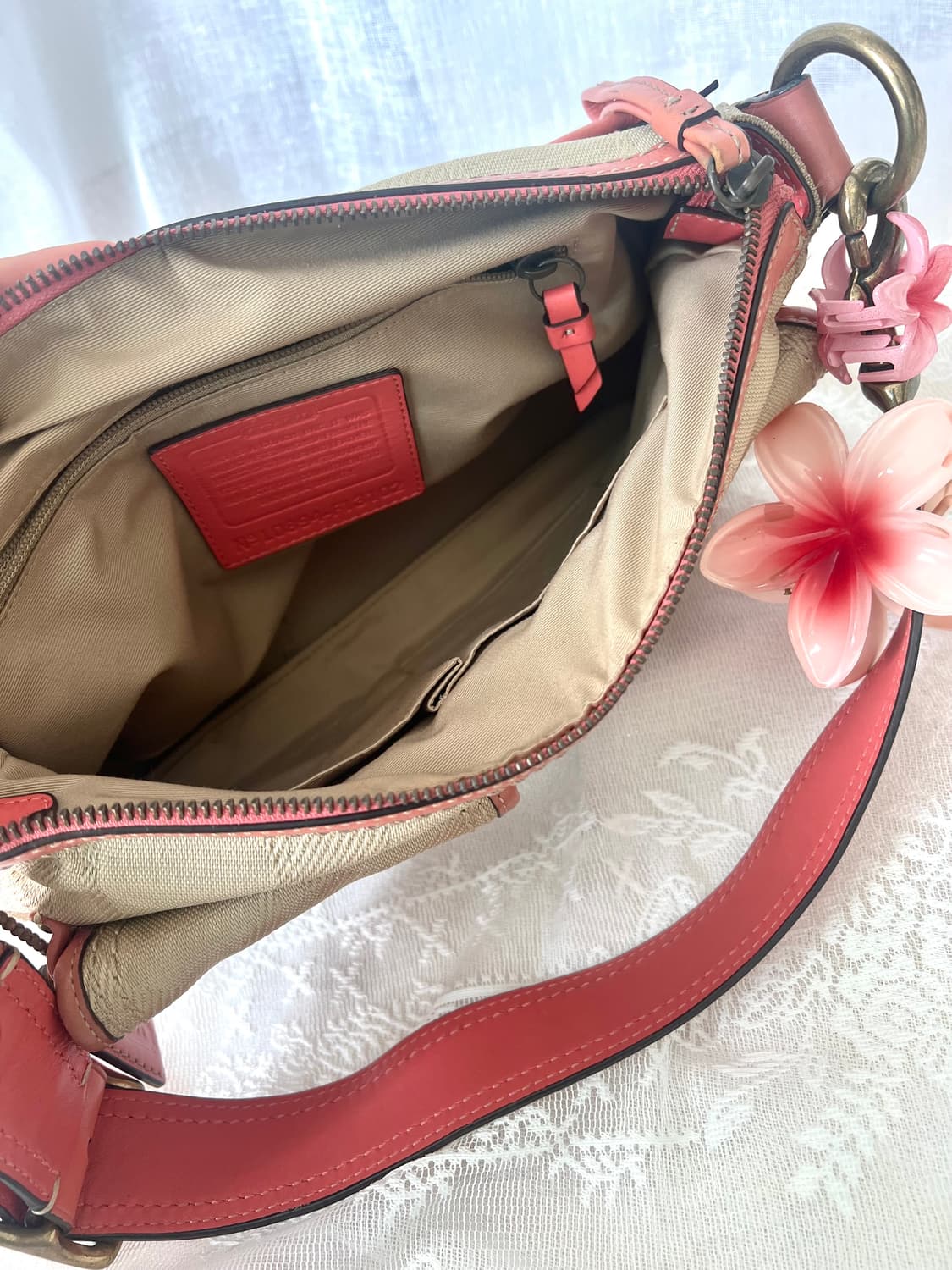 90s coach 시그니처 자카드 코랄 피치 턴락 아카이브 숄더백 상품이미지4