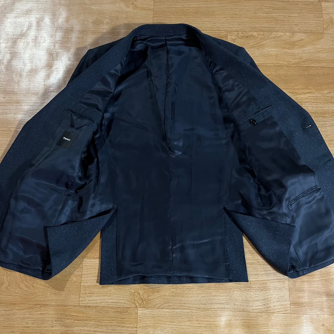 [100/32] 띠어리 울실크 정장 셋업 상품이미지7