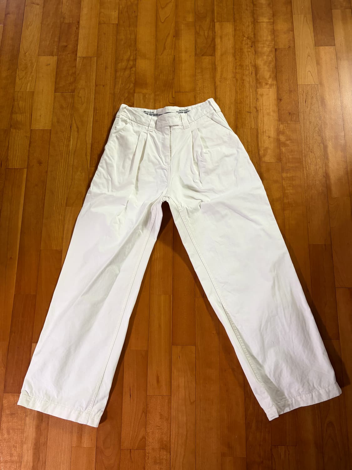 배드블러드 화이트 팬츠 상품이미지1