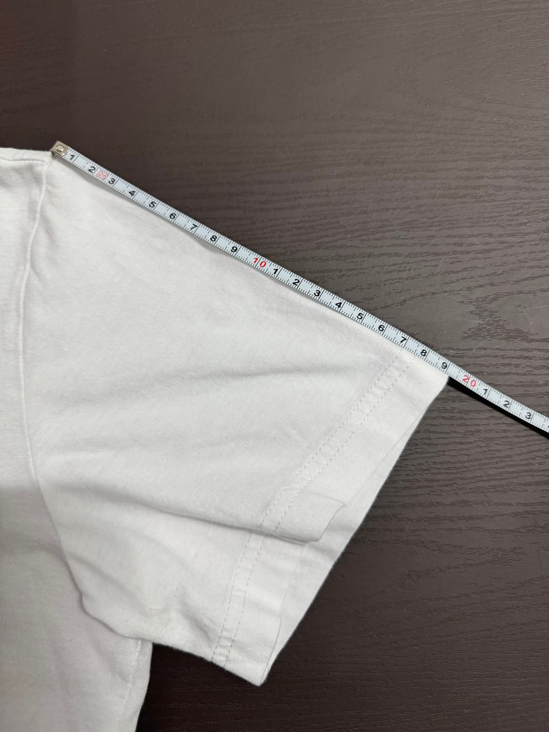 게스 음각 빅로고 반팔 티셔츠 상품이미지8
