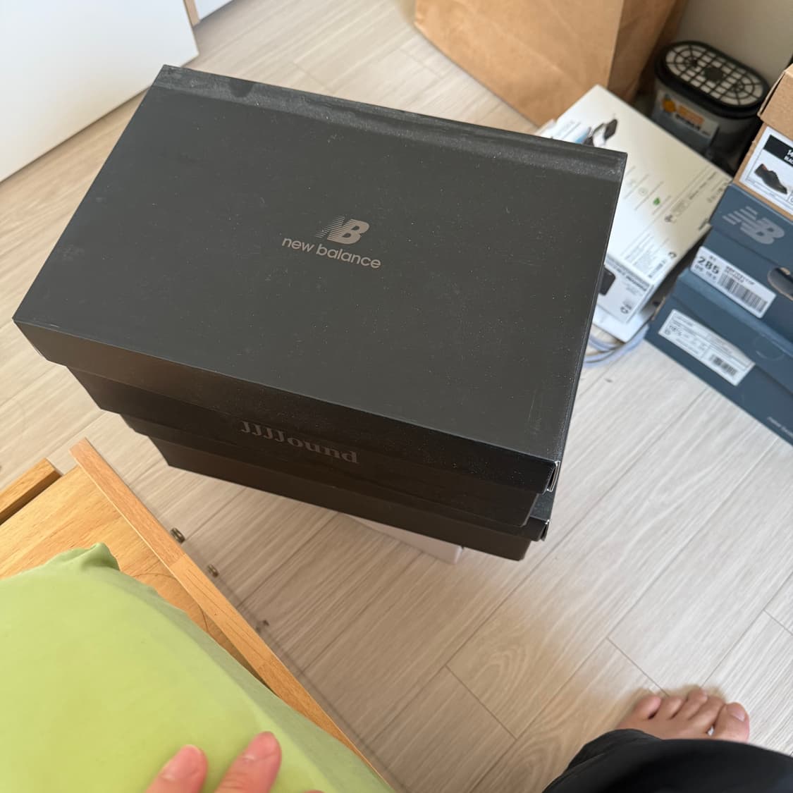 뉴발란스 자운드 990v4 네이비 상품이미지4