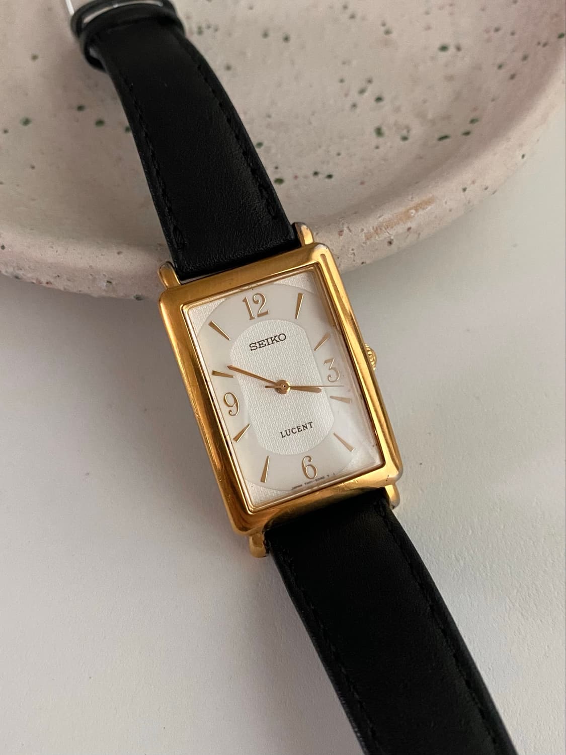 Seiko 세이코 lucent 루센트 스퀘어 쿼츠 상품이미지1