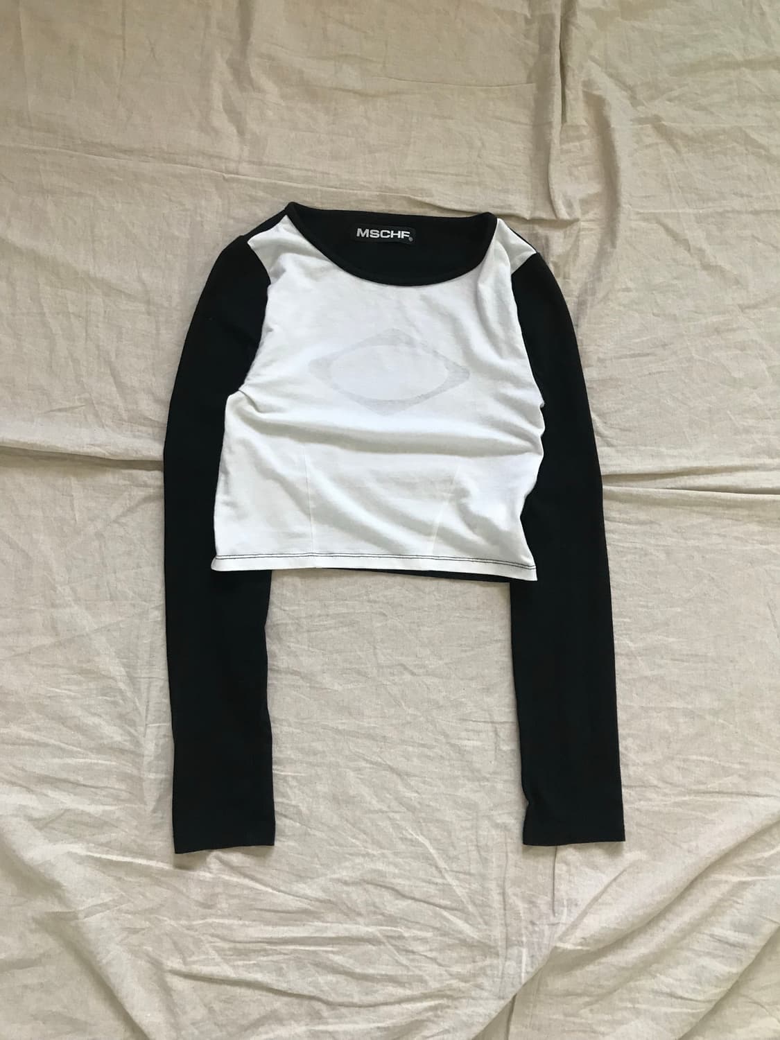 미스치프 중앙 로고 크롭 롱슬리브티 상품이미지5