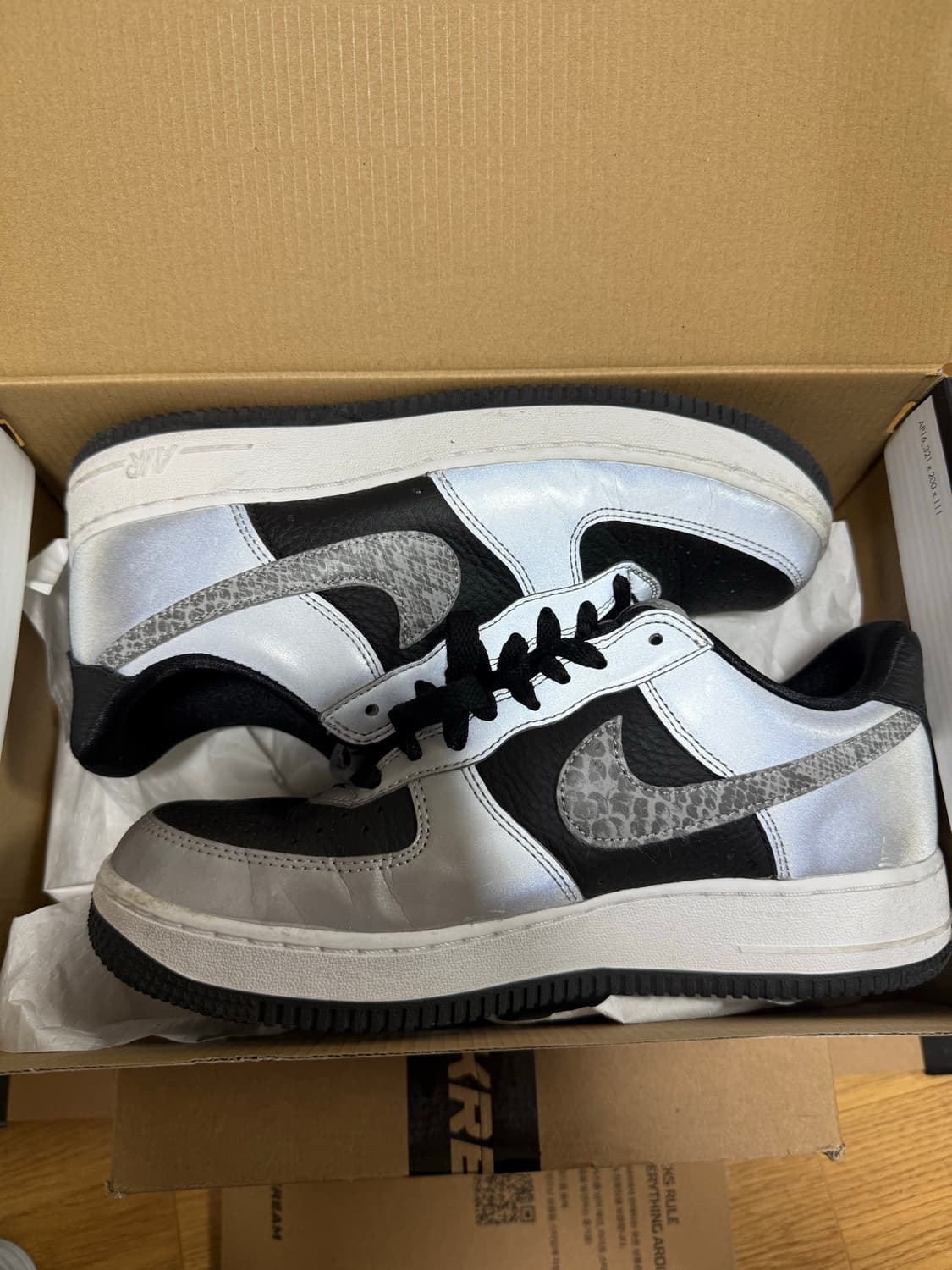 255) 나이키 에어포스1 B 실버스네이크 상품이미지1