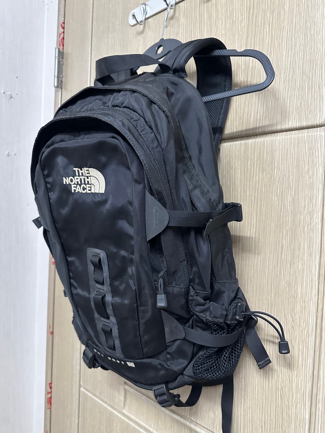 노스페이스 핫샷 SE 백팩 블랙 상품이미지2