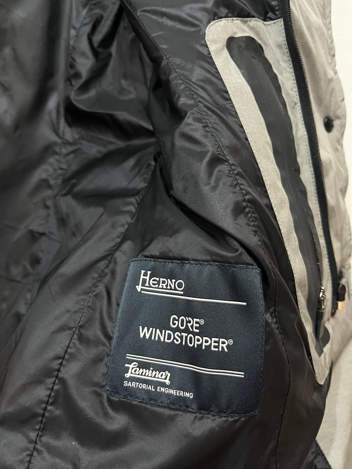 에르노 라미나르 고어 윈드스토퍼 구스다운 패딩코트 우먼즈 상품이미지9