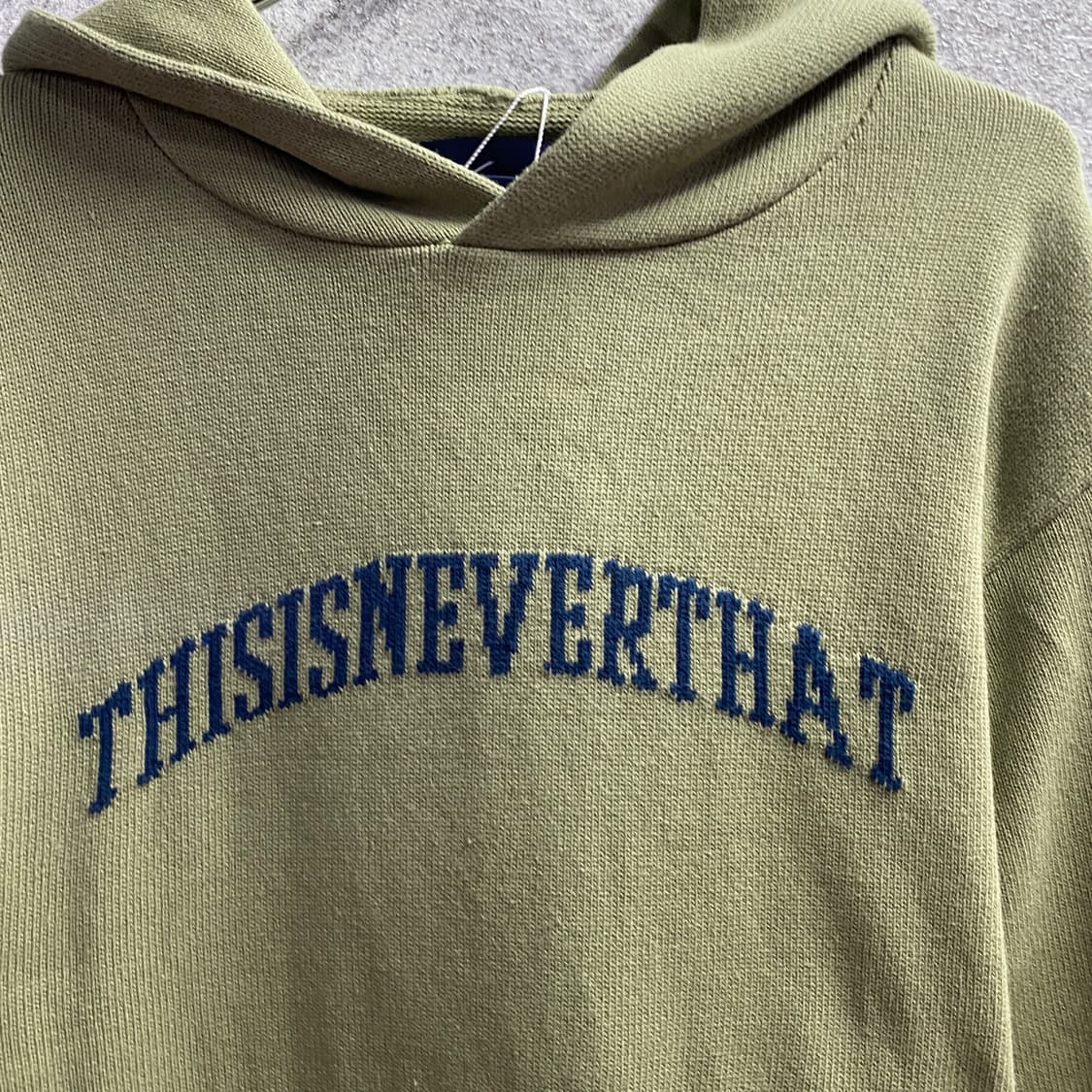 디스이즈네버댓 로고 말차 후드 니트 B4147 상품이미지3