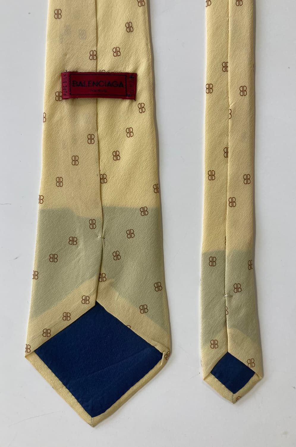 발렌시아가 넥타이 상품이미지2