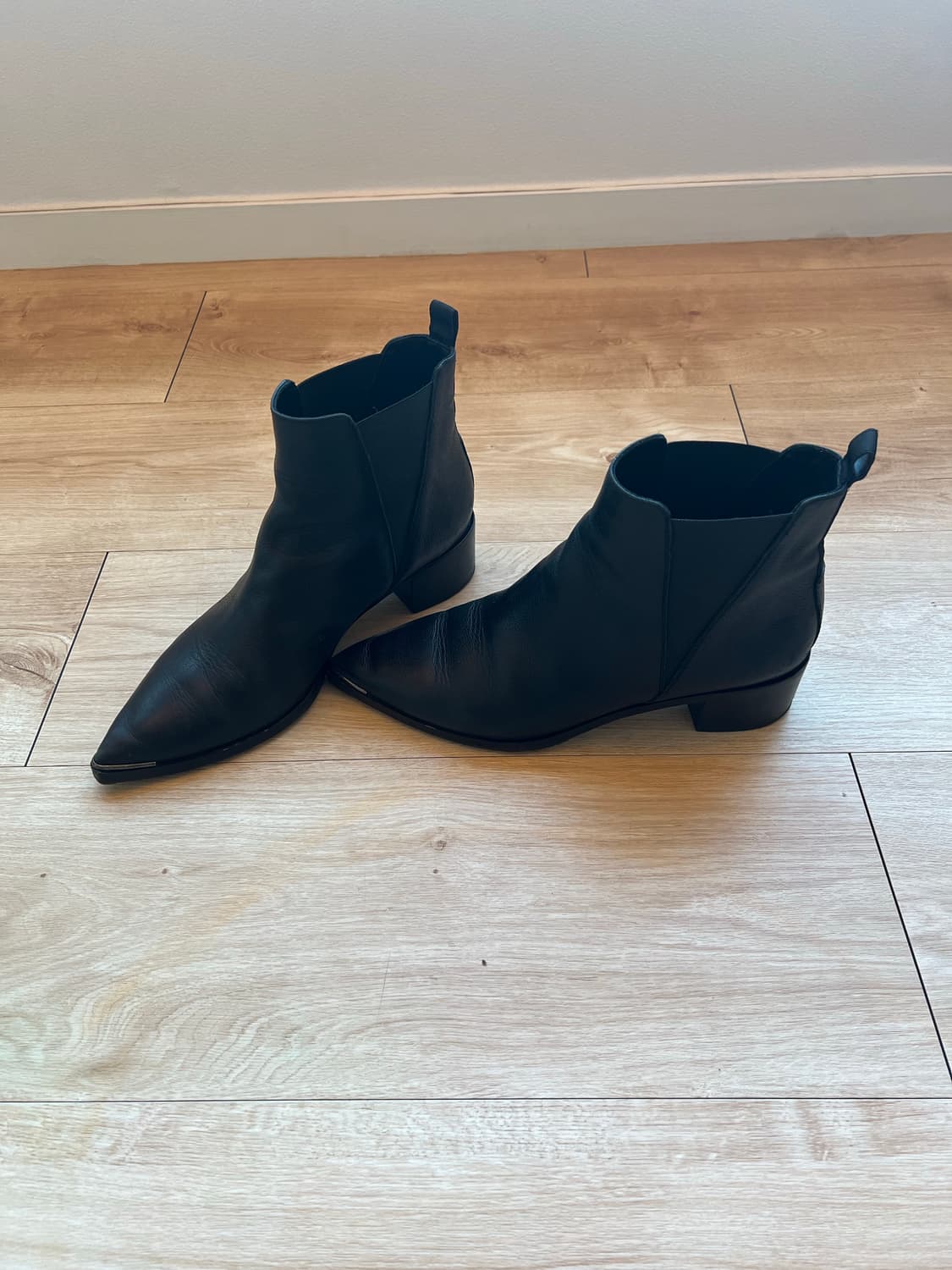 Acne studios 젠슨 실버토 부츠  상품이미지1