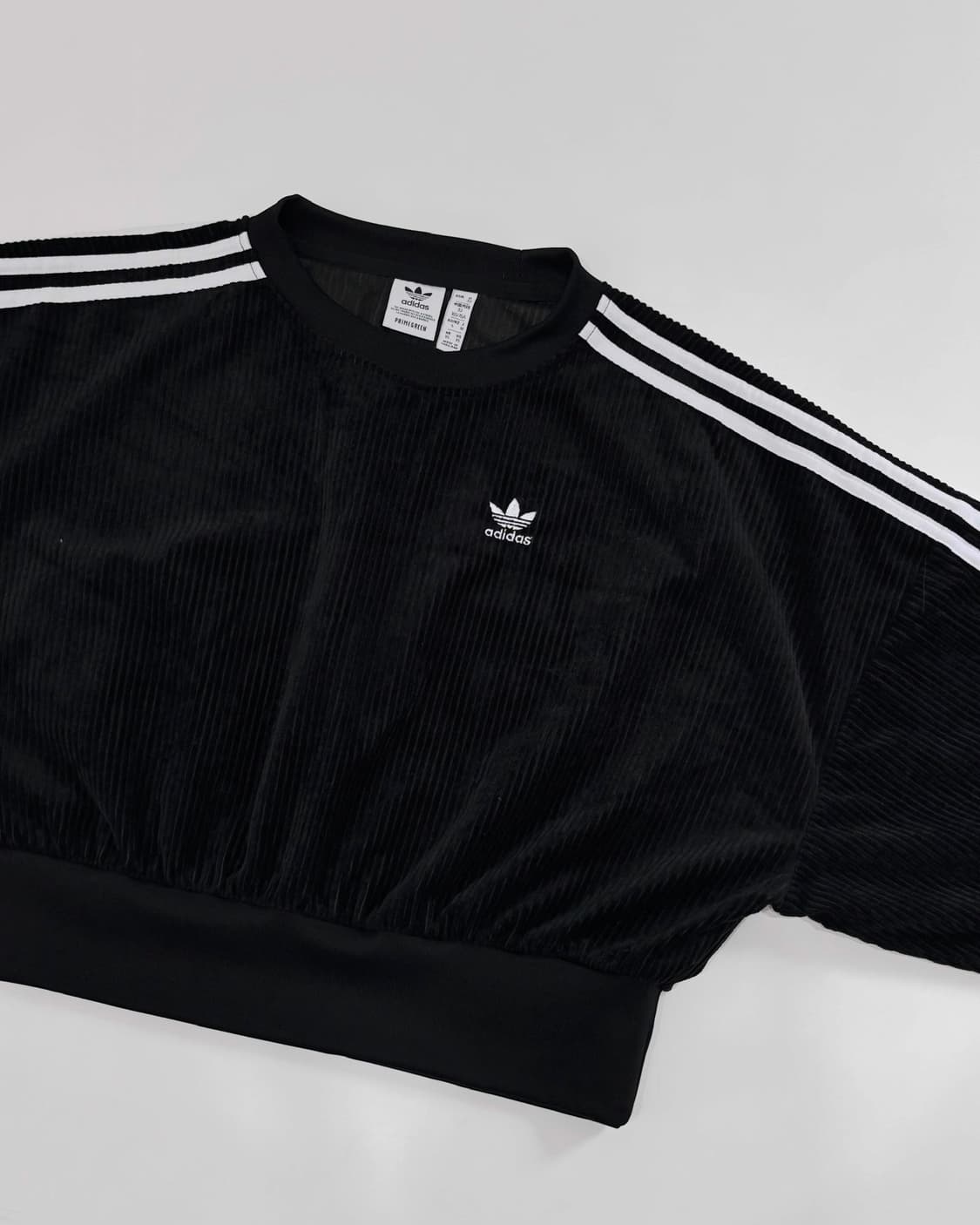 Adidas 아디다스 블랙 코듀로이 크롭 맨투맨  상품이미지3