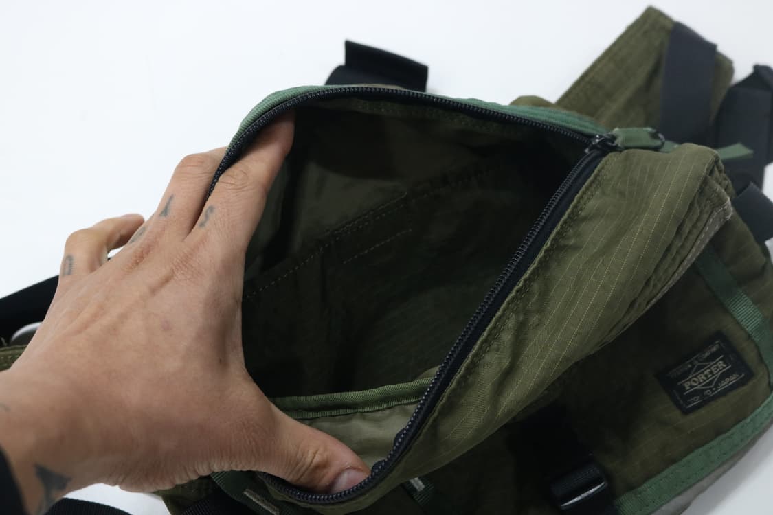 Porter 포터 리플렉티브 로고 카키 립스탑 웨이스트백  힙색 상품이미지7