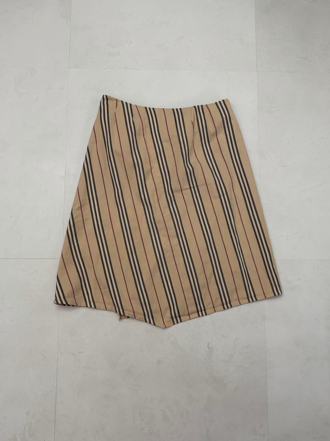 버버리 스트라이프 랩 스커트 상품이미지6