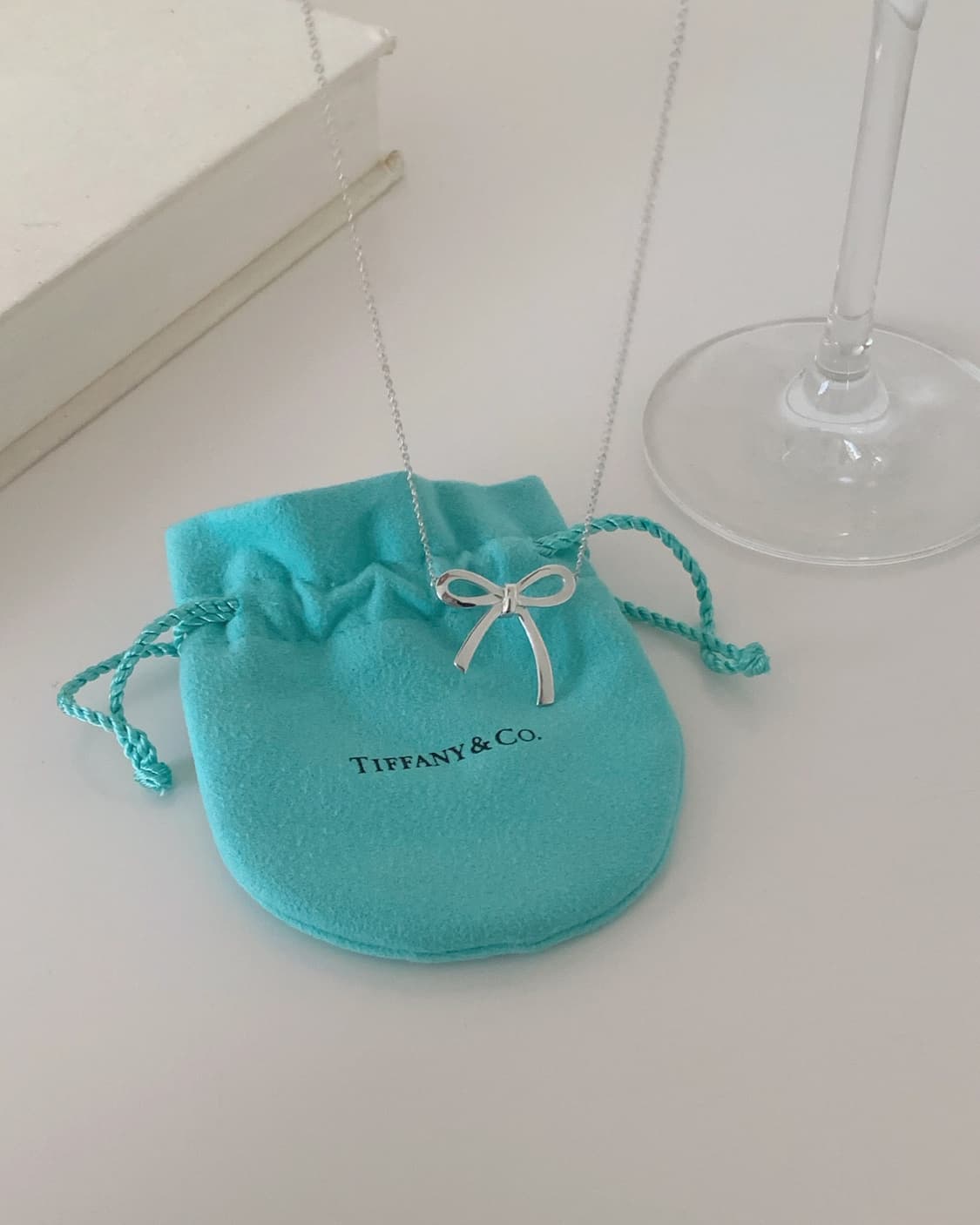 [ 티파니앤코 ]  티파니 신슬기 리본 라지 사이즈 목걸이 상품이미지7