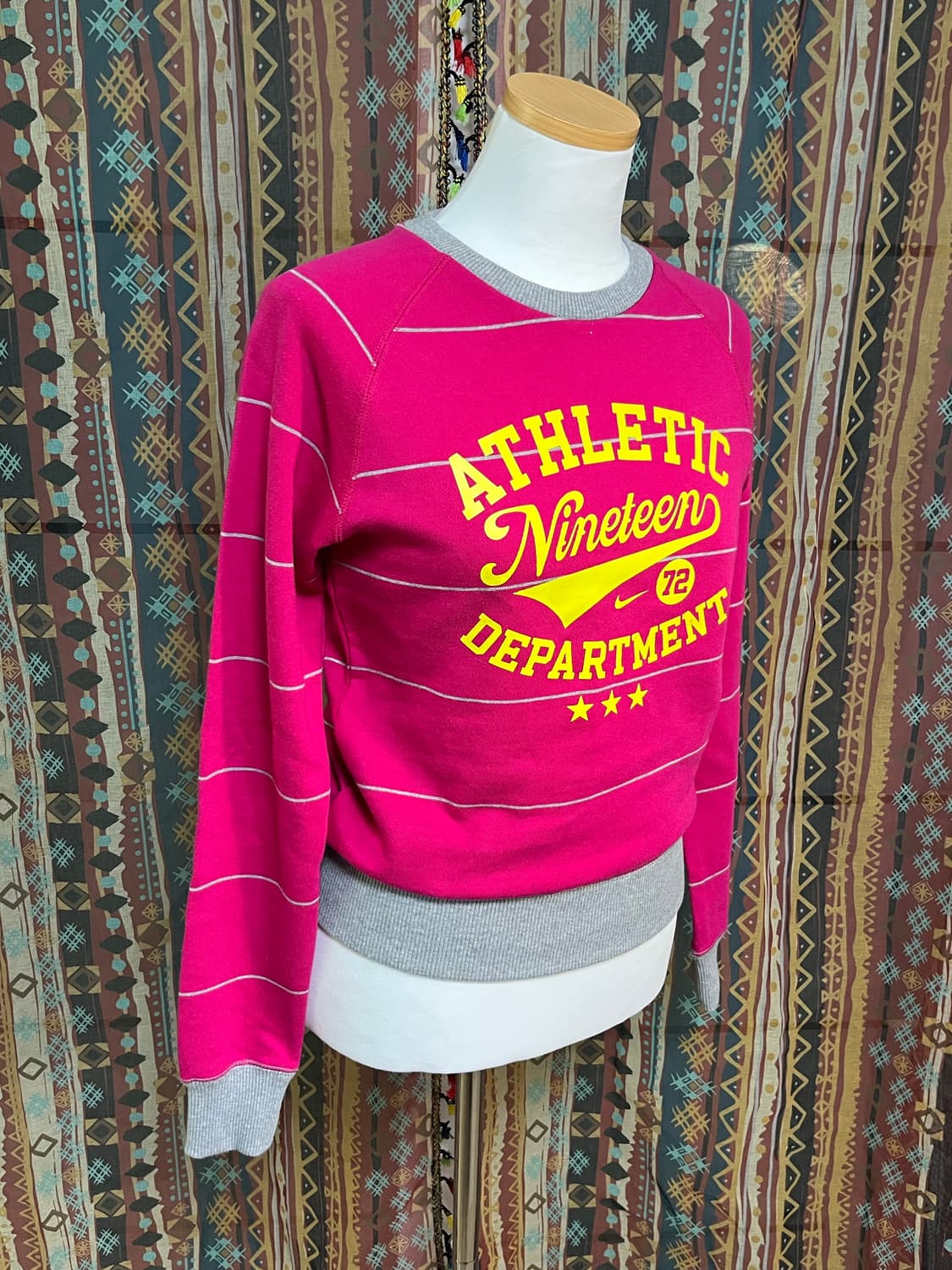 Nike 나이키 올드스쿨 핑크 맨투맨 상품이미지5