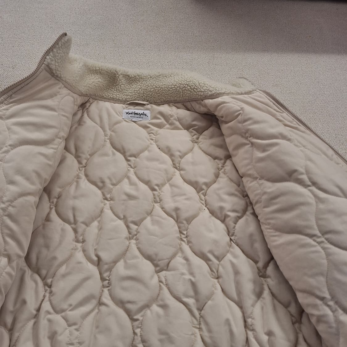 마크곤잘레스  뽀글이XL(세탁완료)상태최상 상품이미지4