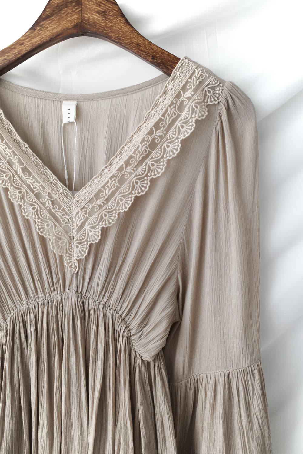 shirring lace blouse 상품이미지2