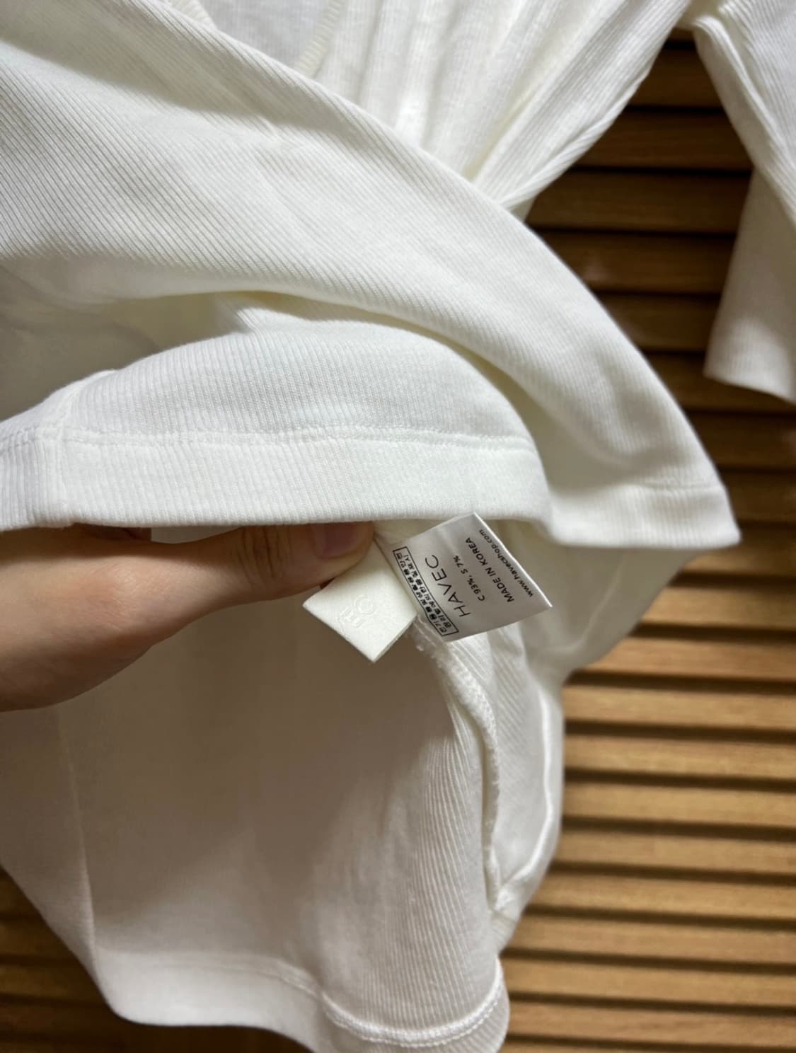 하베크 랩티셔츠 화이트/블랙 두색상 상품이미지5