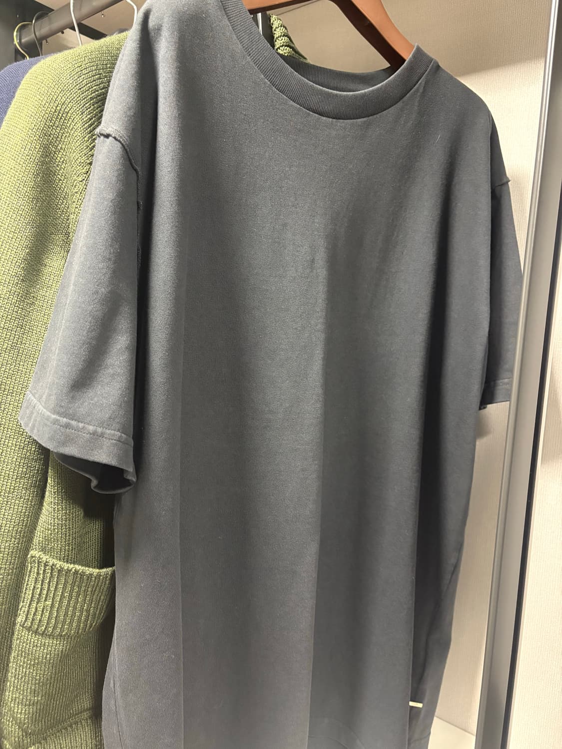 루이비통 스테이플 에디션 새상품급 반팔티셔츠 백화점판 상품이미지1