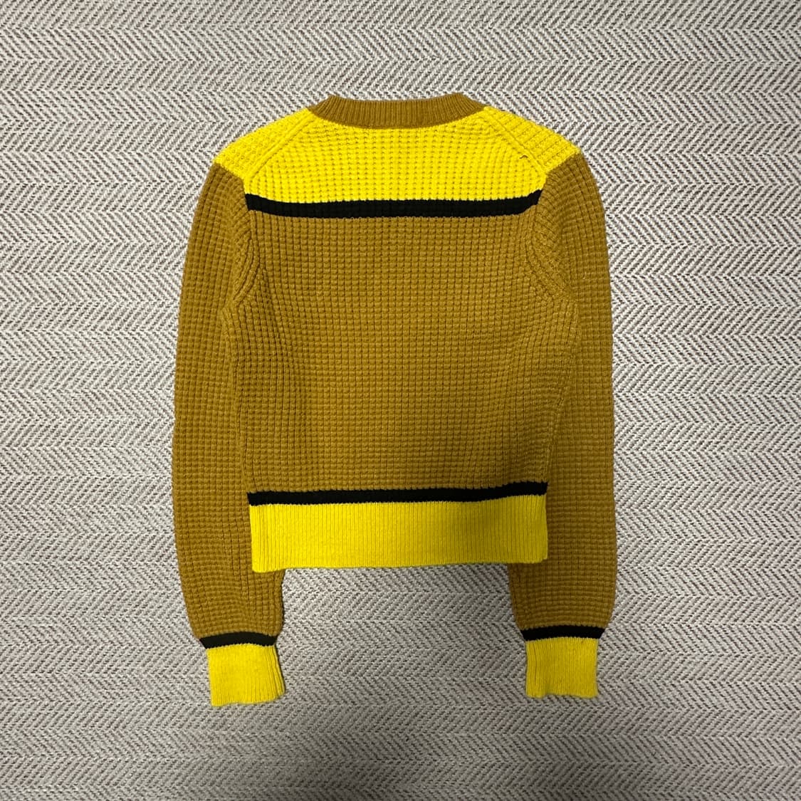 UNIQLO X MARNI v neck knit sweater 상품이미지2