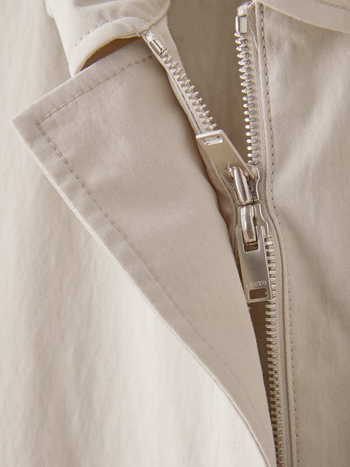 렉토 RECTO 디테쳐블 패드 헌팅 코트 에크루 상품이미지8