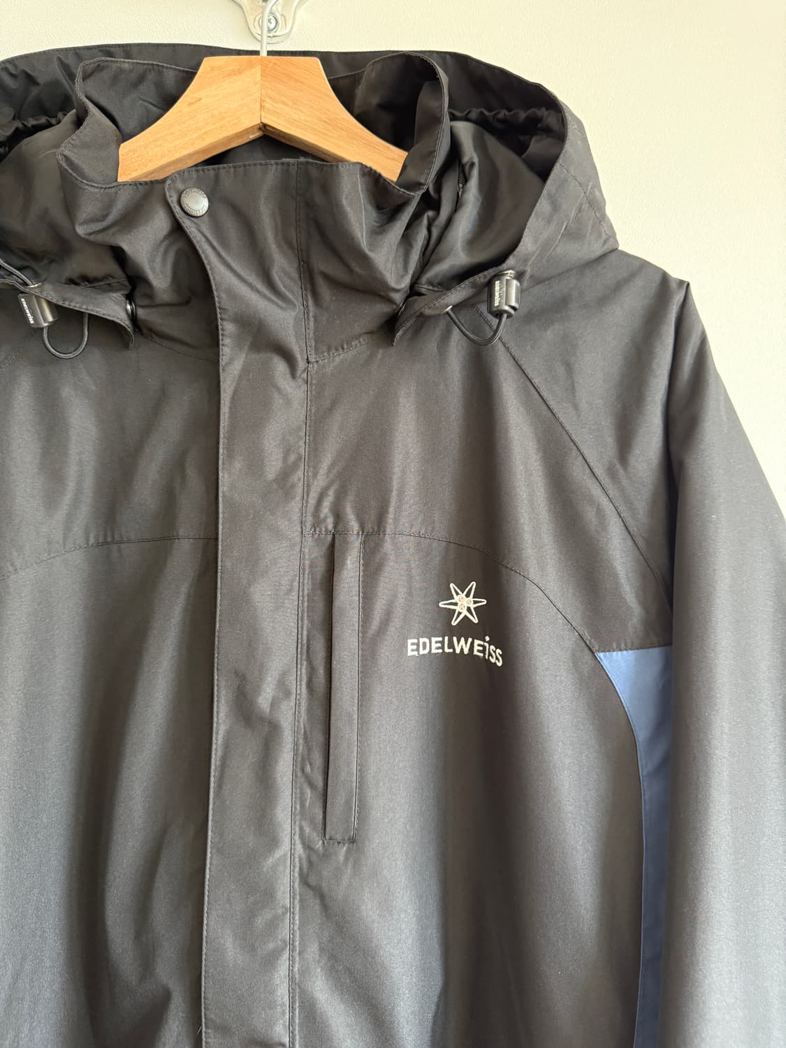 Pre owned 윈드브레이커 바람막이 상품이미지4