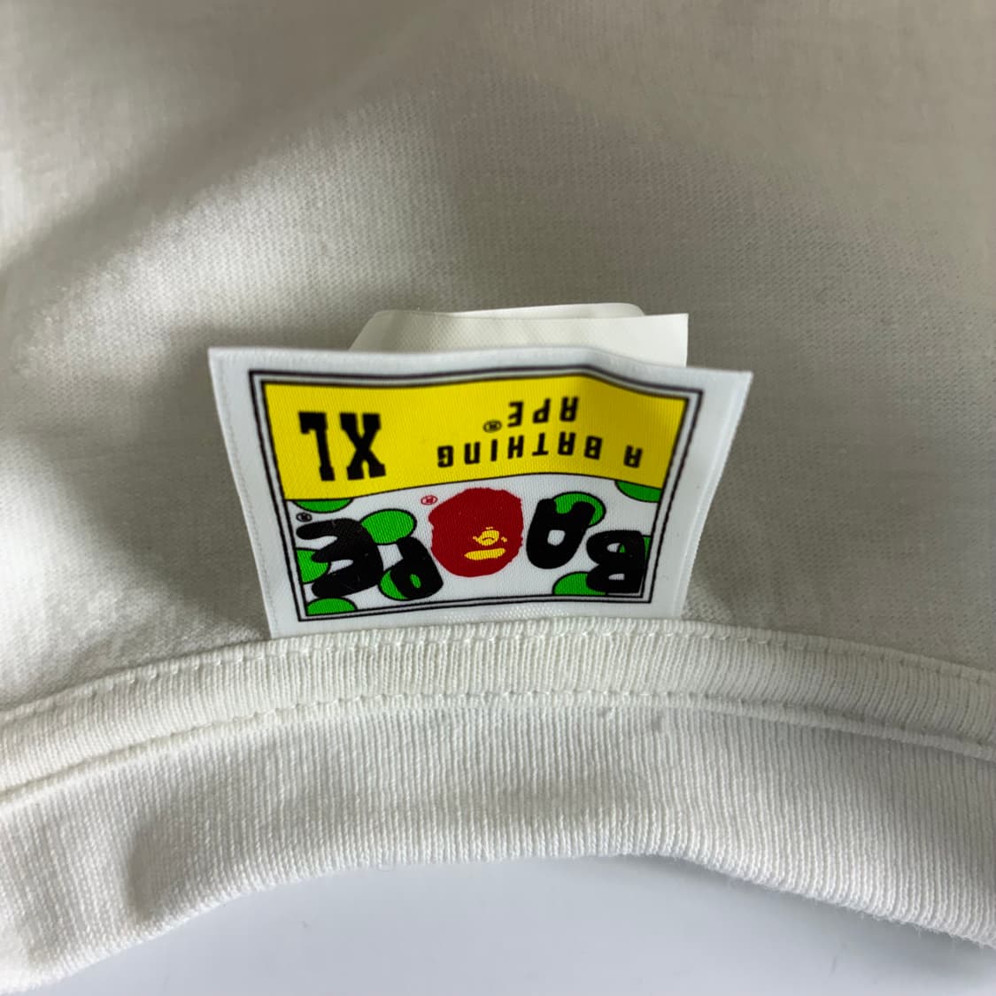 Bape  베이프 시티 카모 컬리지 화이트 반팔 티셔츠  상품이미지4