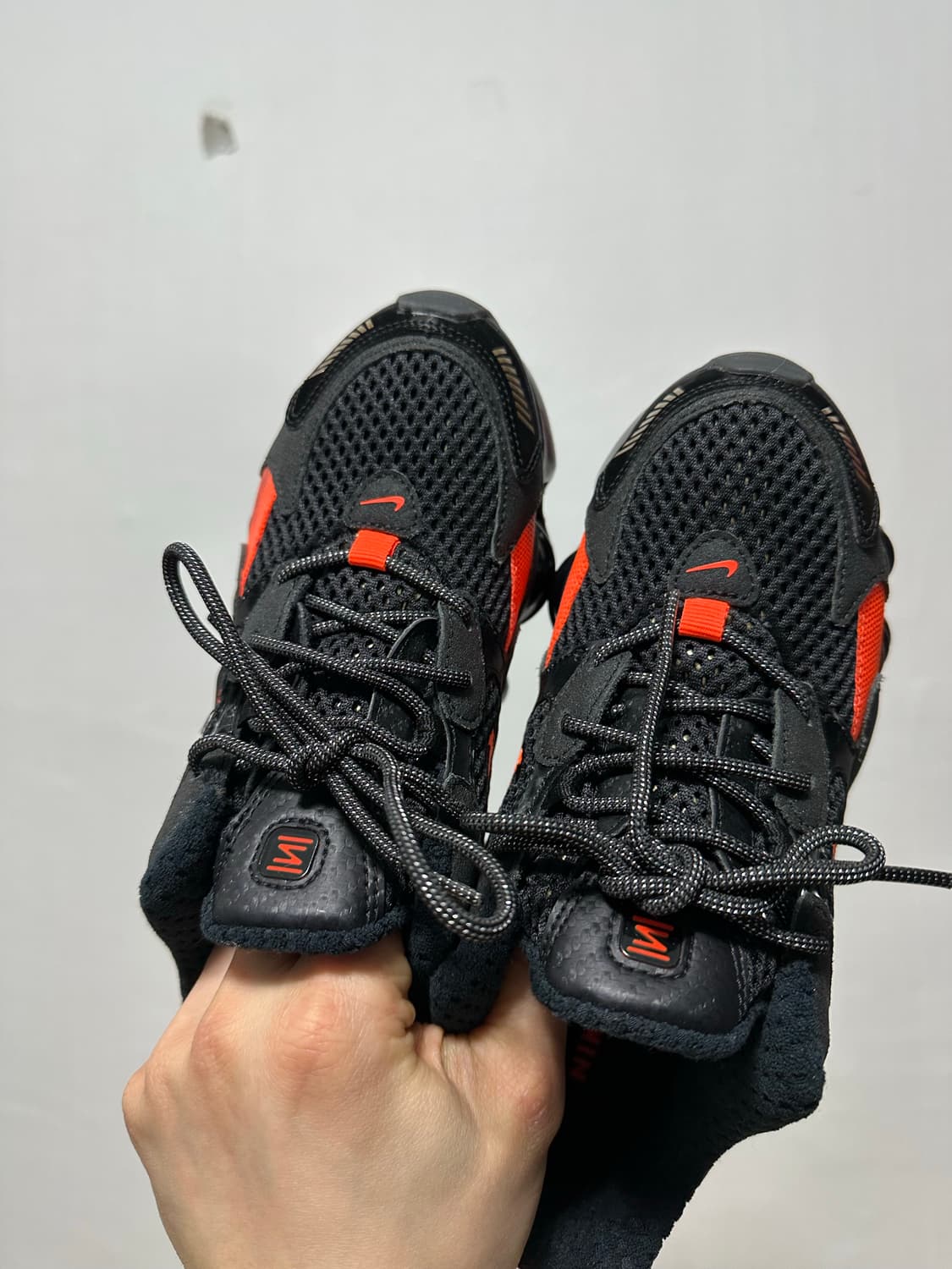 나이키 우먼스 샥스 LT 노바 블랙 오렌지 상품이미지4